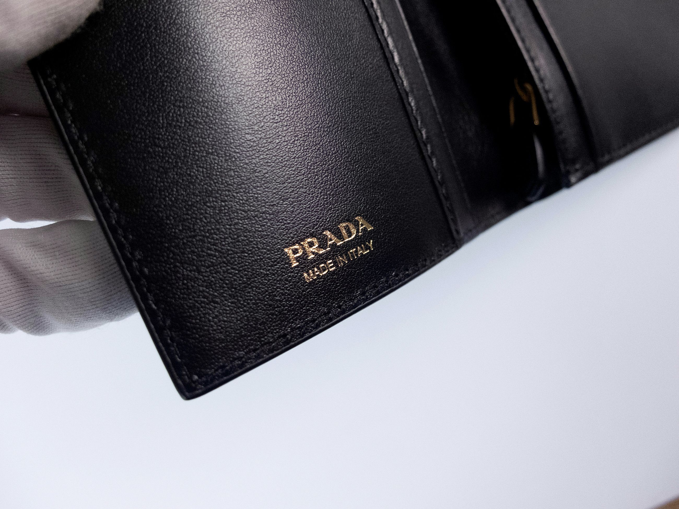 Prada PRADA logo plaque black leather continental flap wallet Size ONE SIZE - 6 Thumbnail