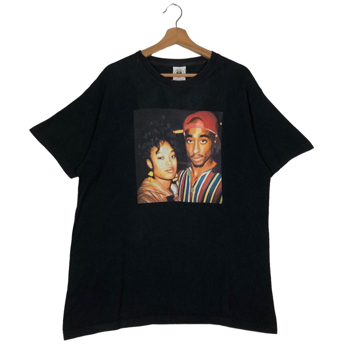 Band Tees 🔥90’s Tupac T-Shirt Short Sleeve Big Logo Over Print Size US L / EU 52-54 / 3 - 1 Thumbnail