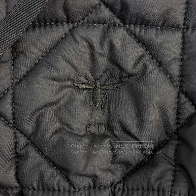 Dior Dior Black and blue embroidered bee diamond plaid down jac Size US M / EU 48-50 / 2 - 8 Thumbnail