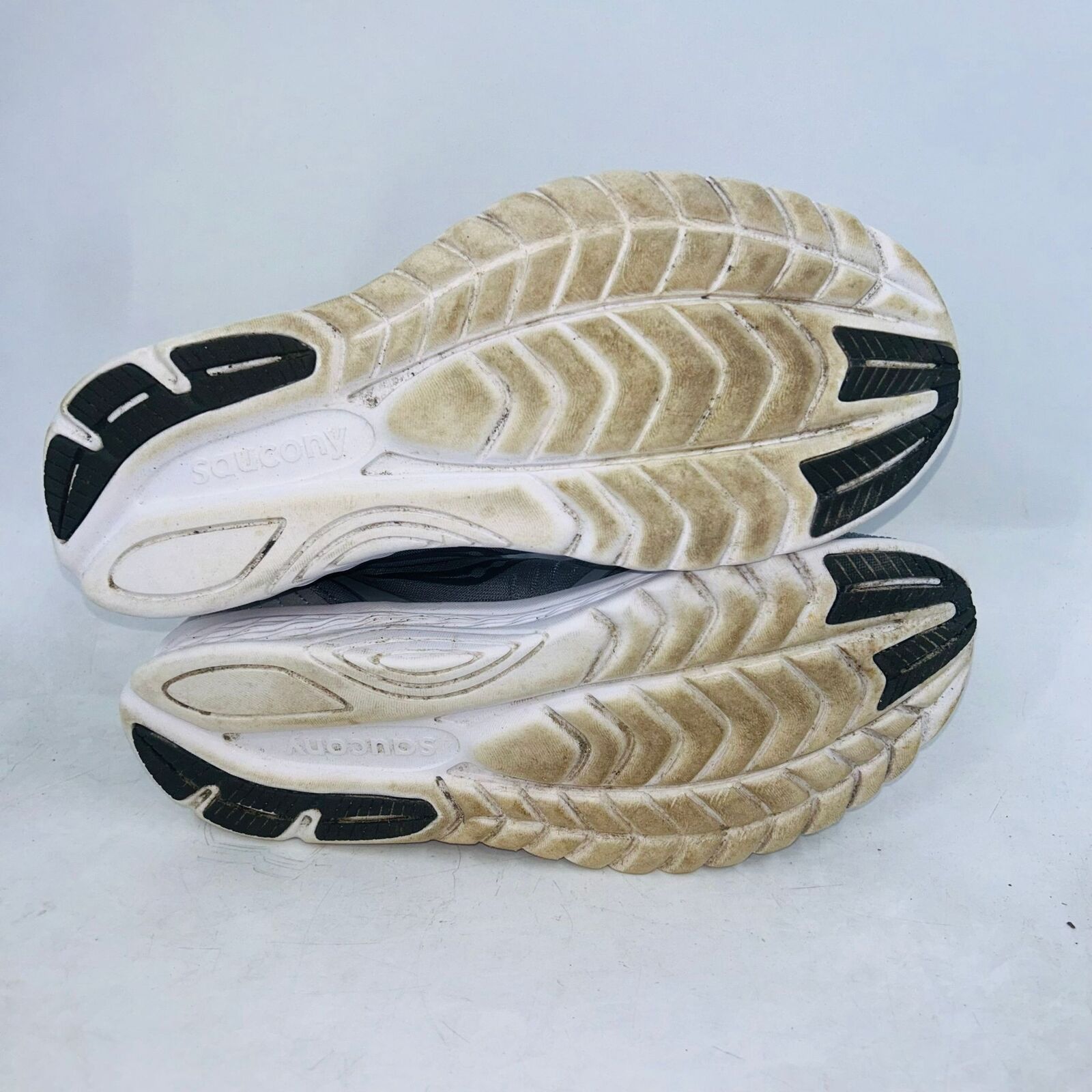 Saucony SAUCONY MENS KINVARA 11 SILVER RUNNING SHOE SIZE 8.5D Size US 8.5 / EU 41-42 - 5 Thumbnail