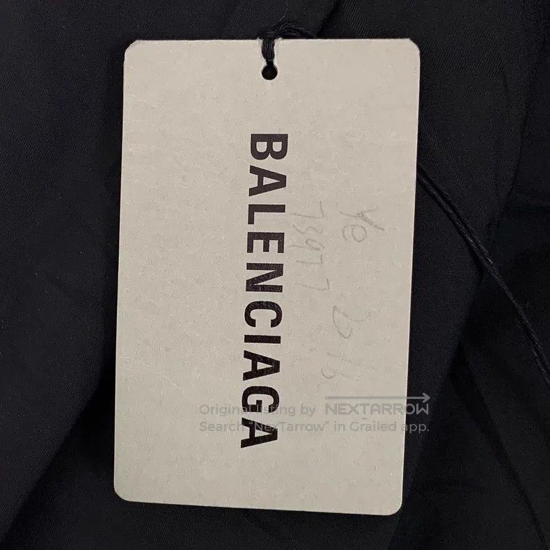Balenciaga Balenciaga Brown logo letter print stand-up collar zip-up Size US M / EU 48-50 / 2 - 8 Thumbnail