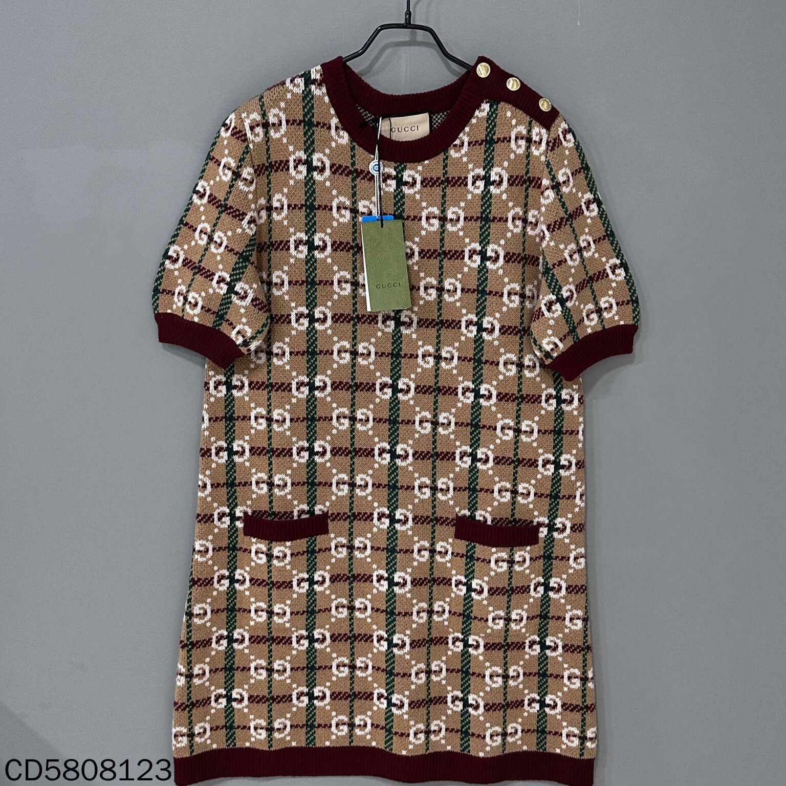 Gucci Gucci Knit Dress XL Women Size XL / US 12-14 / IT 48-50 - 1 Thumbnail