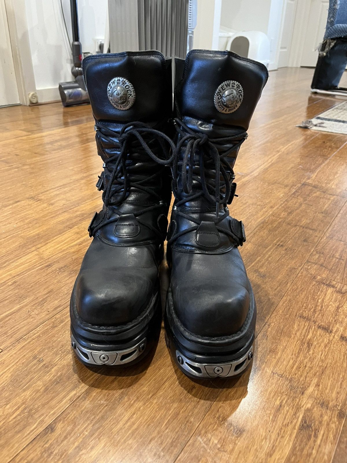 New Rock M-373-S4 Reactor Mid-Calf Boot – Buckled Platform