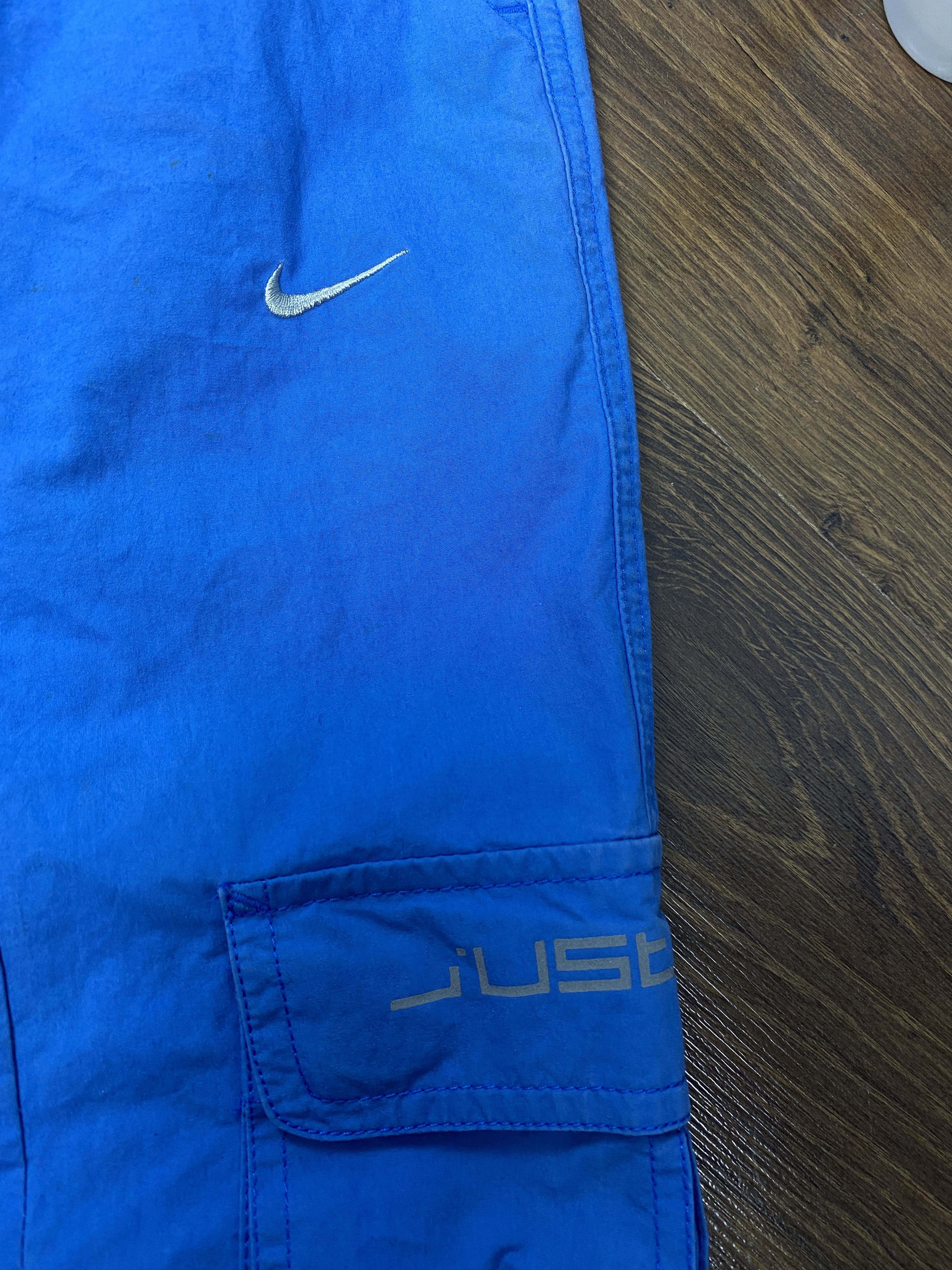 Nike Nike Vintage Womens Nylon Baggy Cargo Pants Y2K Size 32" / US 10 / IT 46 - 3 Thumbnail