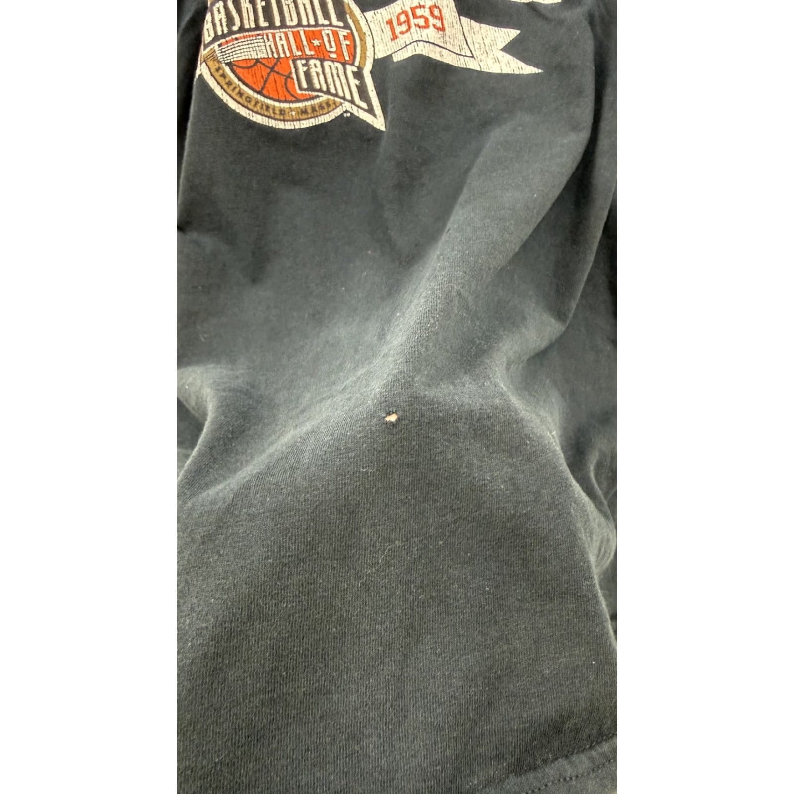 Logo 7 Basketball Hall of Fame Shirt Mens Medium Black Graphic Tee 1959 Logo Mens Large Front Graphic Tee Size US M / EU 48-50 / 2 - 7 Thumbnail