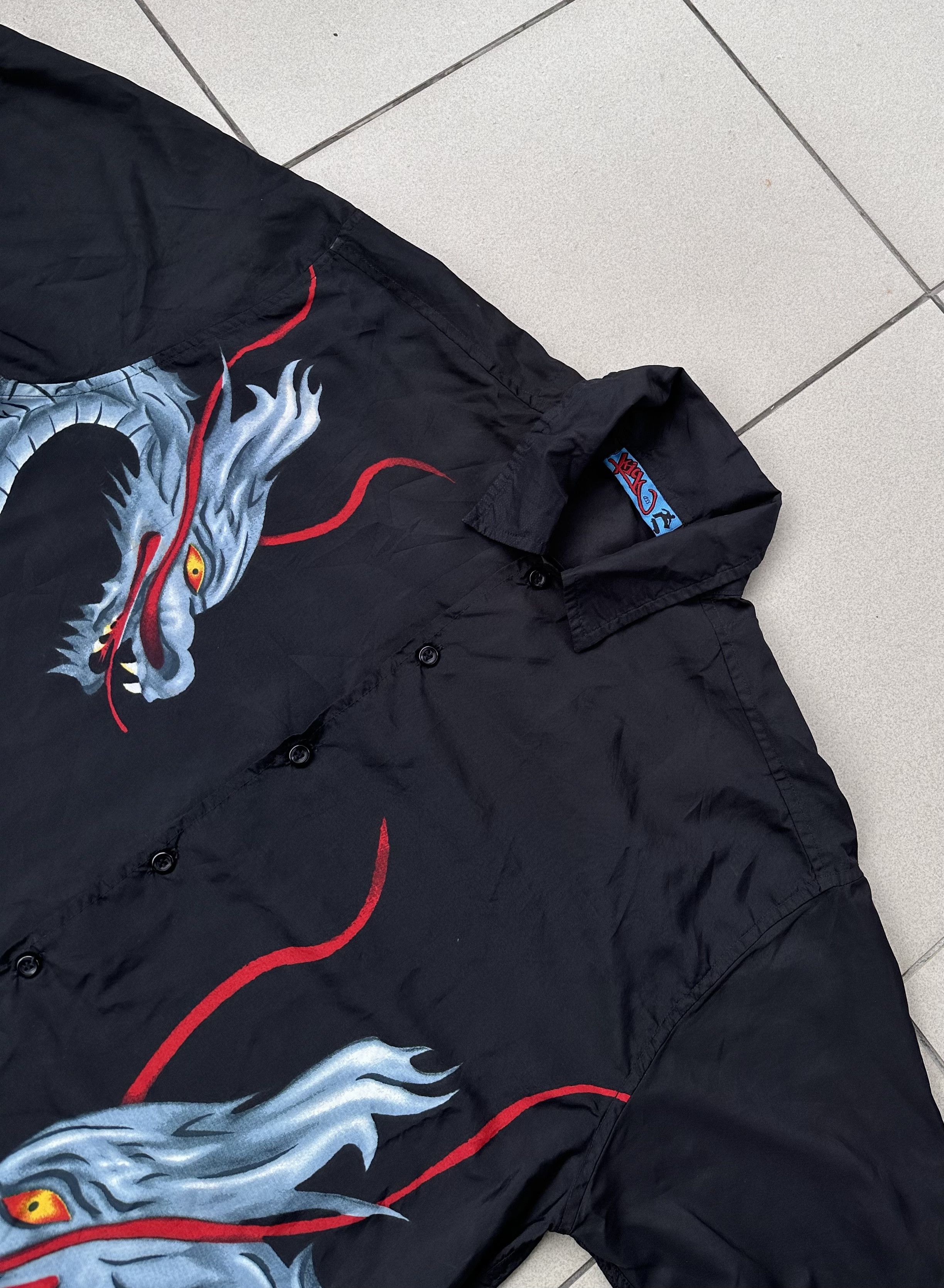 Vintage Vintage Kick Ass skate shirt hawaii dragons y2k Size US L / EU 52-54 / 3 - 2 Thumbnail