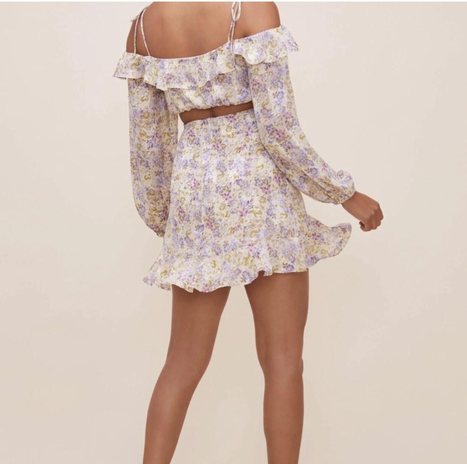 Other ASTR The Label Floral Puff Sleeve Mini Dress Size S Size S / US 4 / IT 40 - 2 Thumbnail