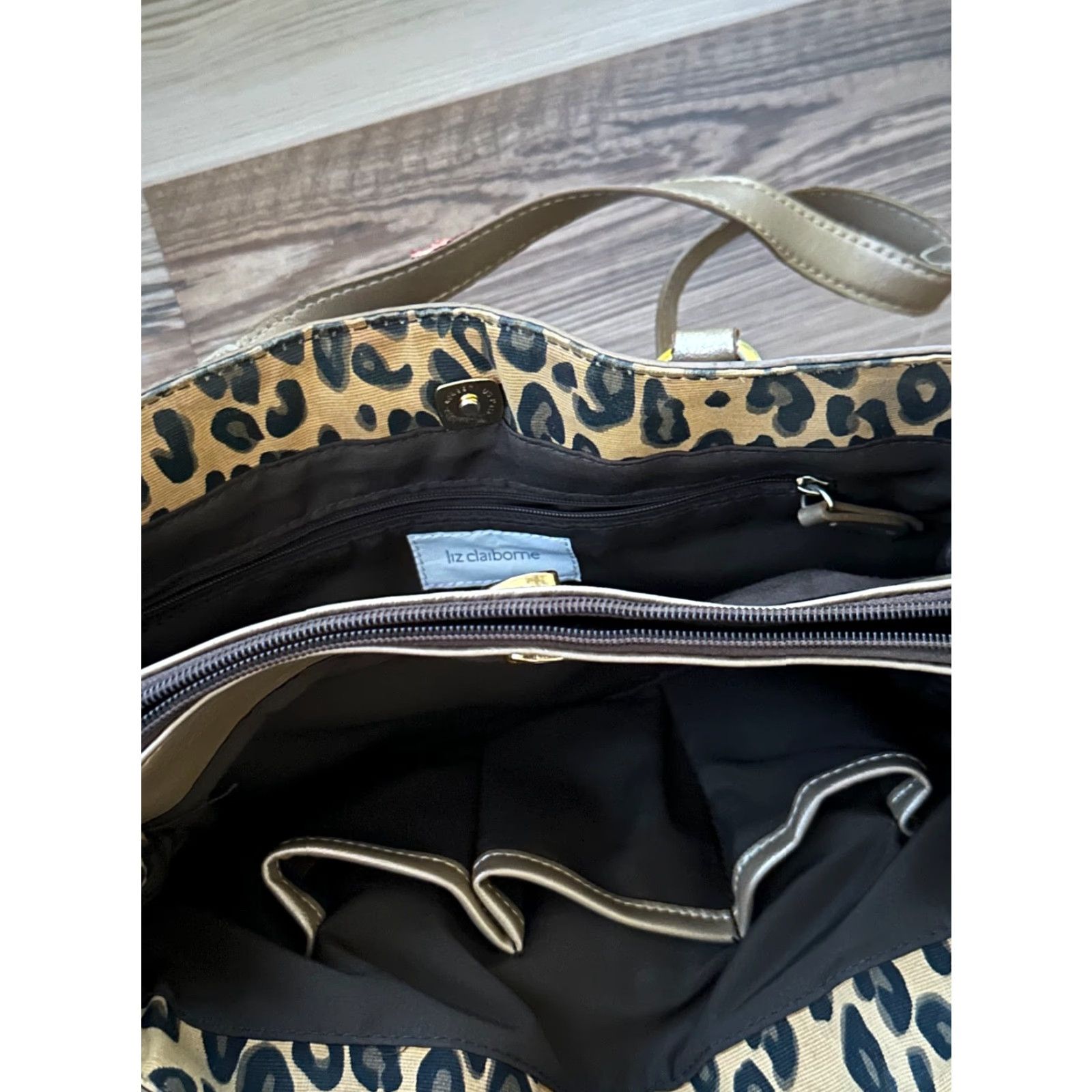 Doublet VINTAGE LC Hobo Bag Women's Purse Pocketbook Double Handle Animal Print Brown 9x11in Snap Metallic Faux Leather Inner Pockets Retro Medium Women’s Bag Size ONE SIZE - 3 Thumbnail