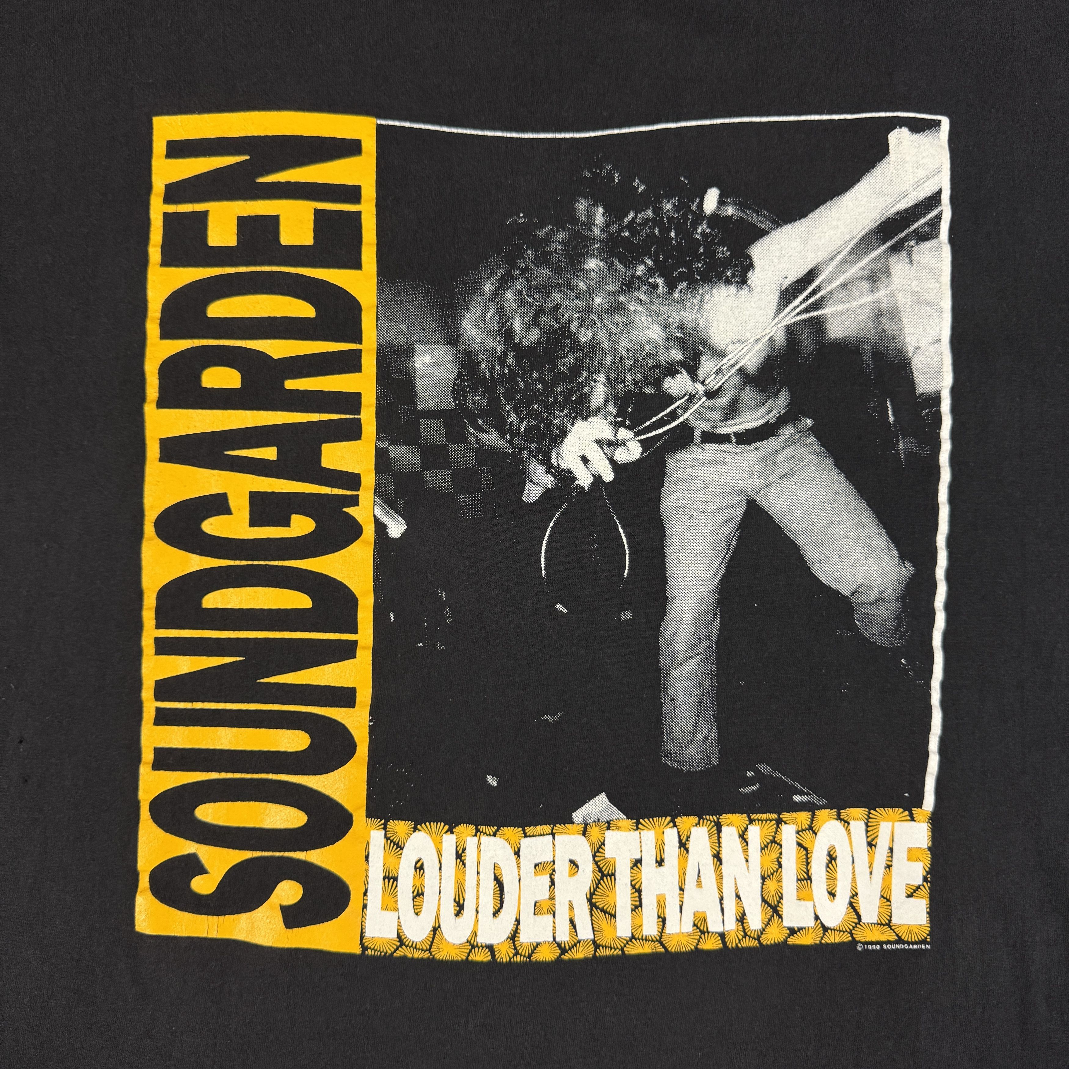 Band Tees Rare Vintage 80s Soundgarden Louder Than Love Shirt Size US XL / EU 56 / 4 - 3 Thumbnail