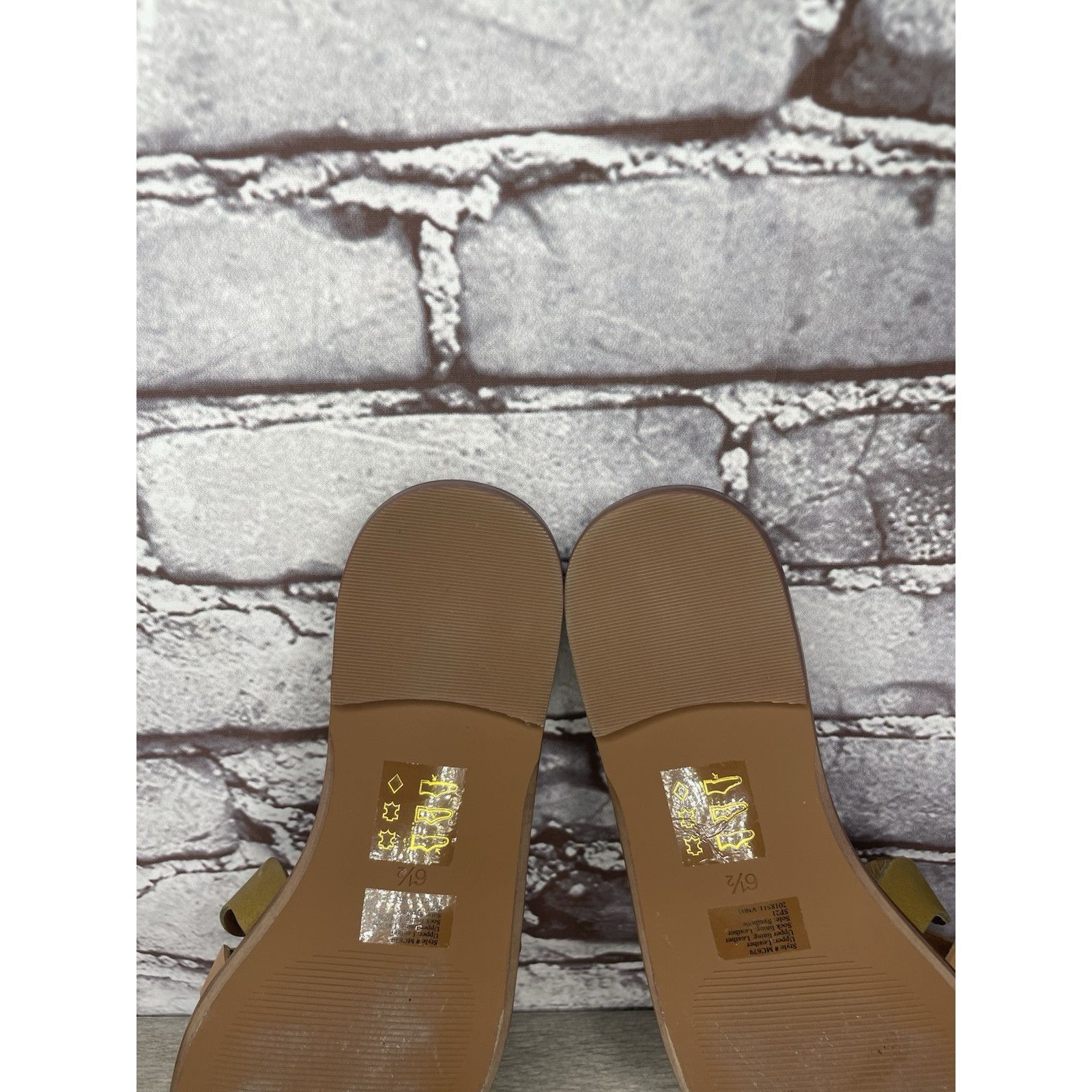 Madewell Madewell Brown Green Wavy Snake Embossed Leather Slides Flat Size US 6.5 / IT 36.5 - 7 Thumbnail