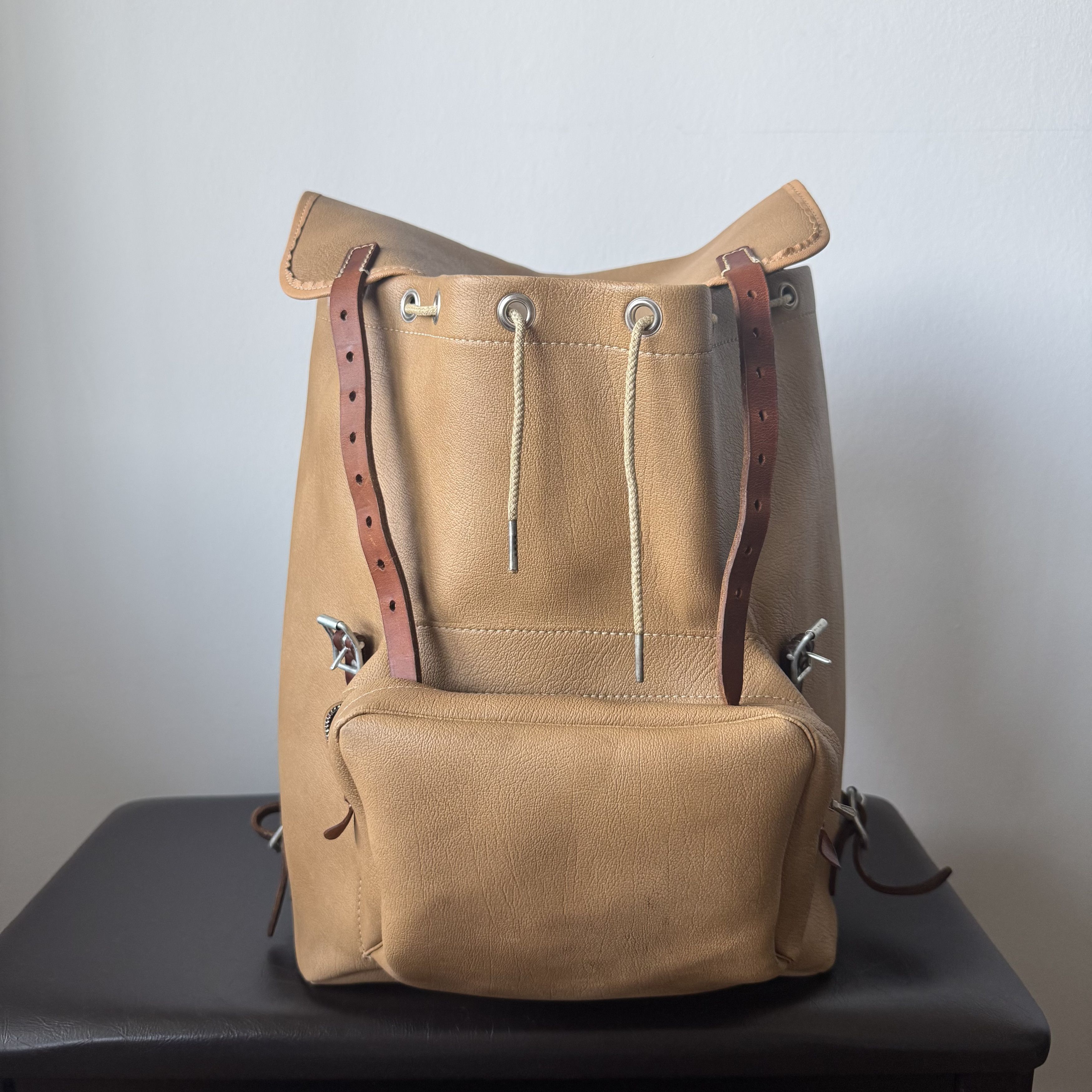 Japanese Brand × Vintage Vintage Army Military Hiking Riri 30s Leather Backpack Size ONE SIZE - 4 Thumbnail