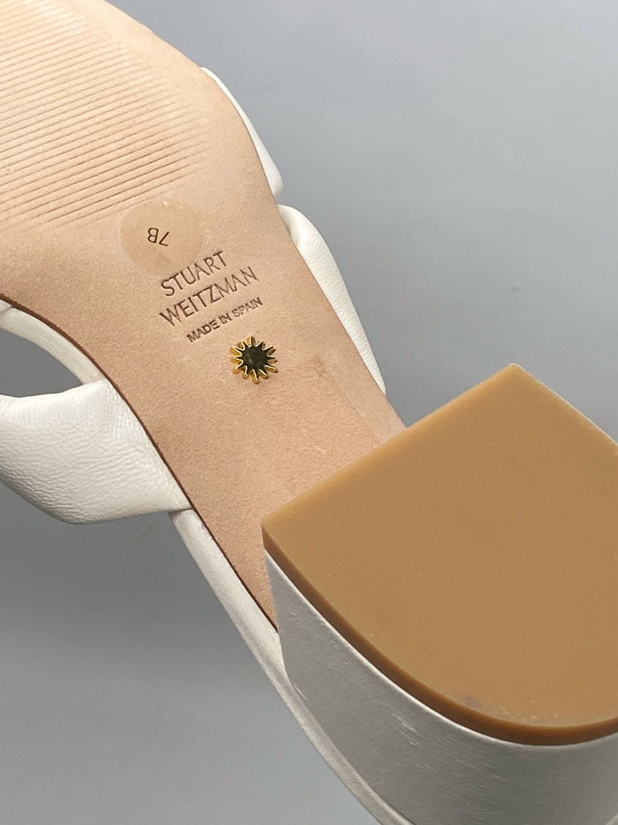 Stuart Weitzman Stuart Weitzman Slip On Bow Sandals size 7 Size US 7 / IT 37 - 10 Thumbnail