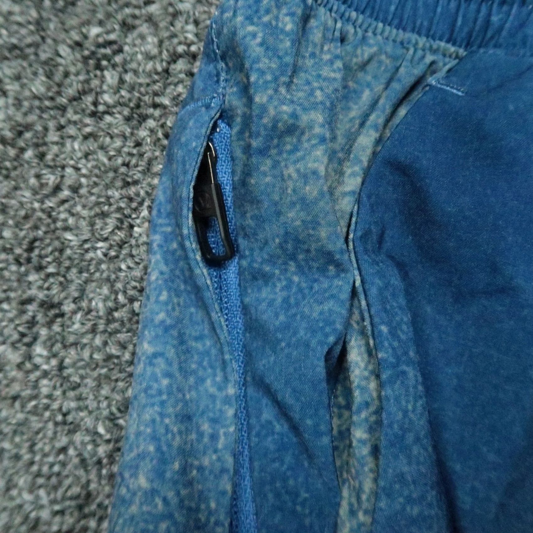 Lululemon Lululemon Shorts Men Large Blue Pace Breaker Linerless Athletic Training Running Size US 33 - 2 Thumbnail