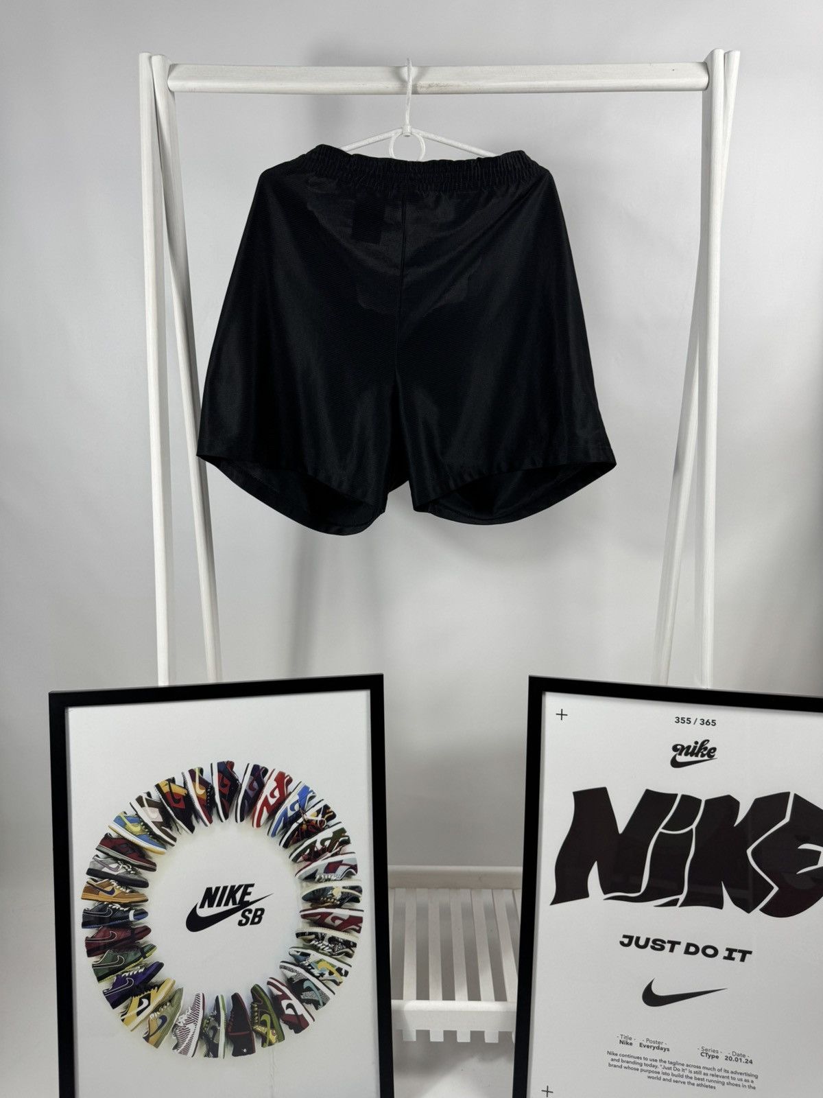 Nike Vintage Nike Team Shorts Size US 36 / EU 52 - 5 Thumbnail