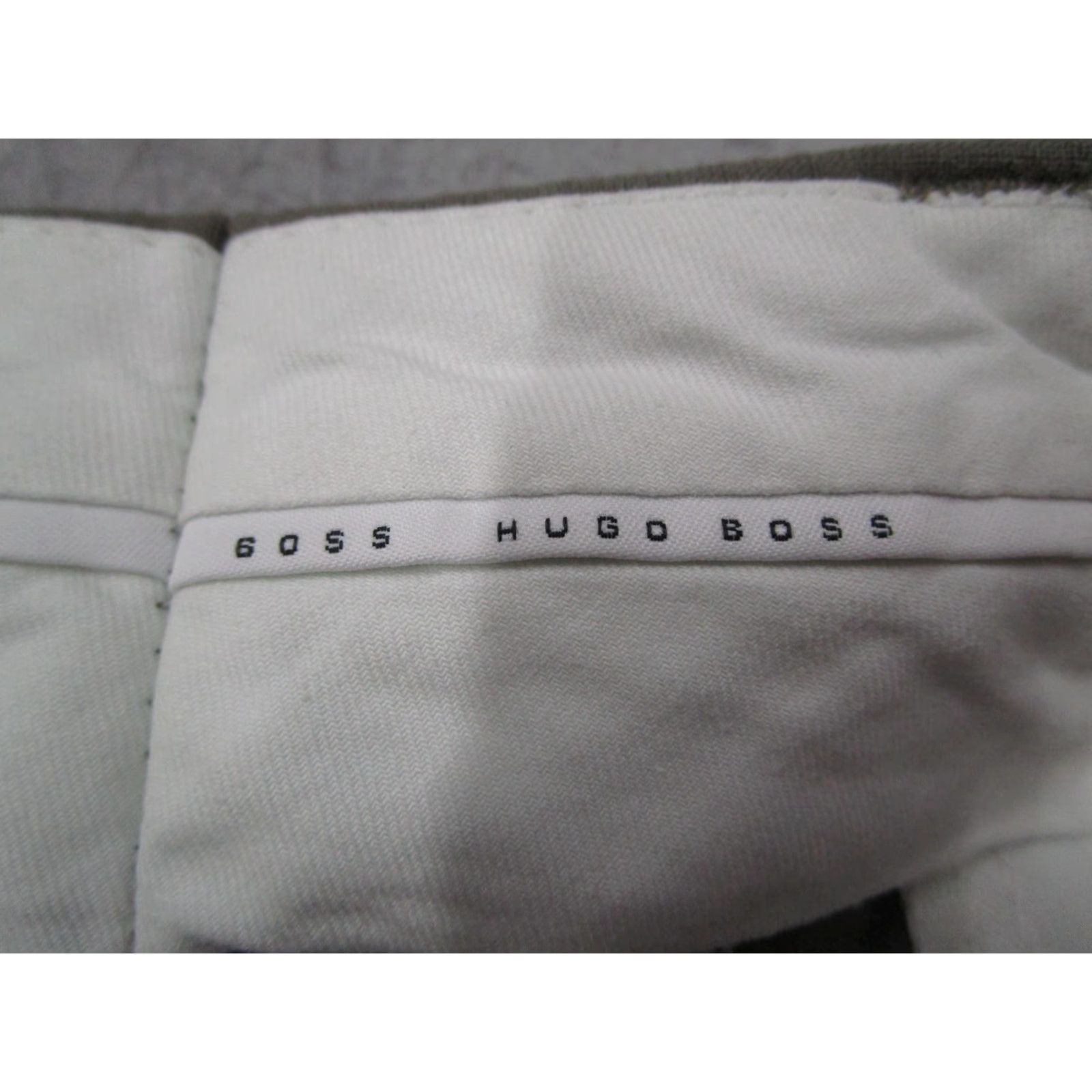 Hugo Boss VINTAGE Hugo Boss Dress Pants Mens 36 Olive Green Pleated Wool Straight Zip Fly Pockets Dry Clean Only Made in USA 34x38 MENS, Dr Hook USA Size US 34 / EU 50 - 3 Thumbnail