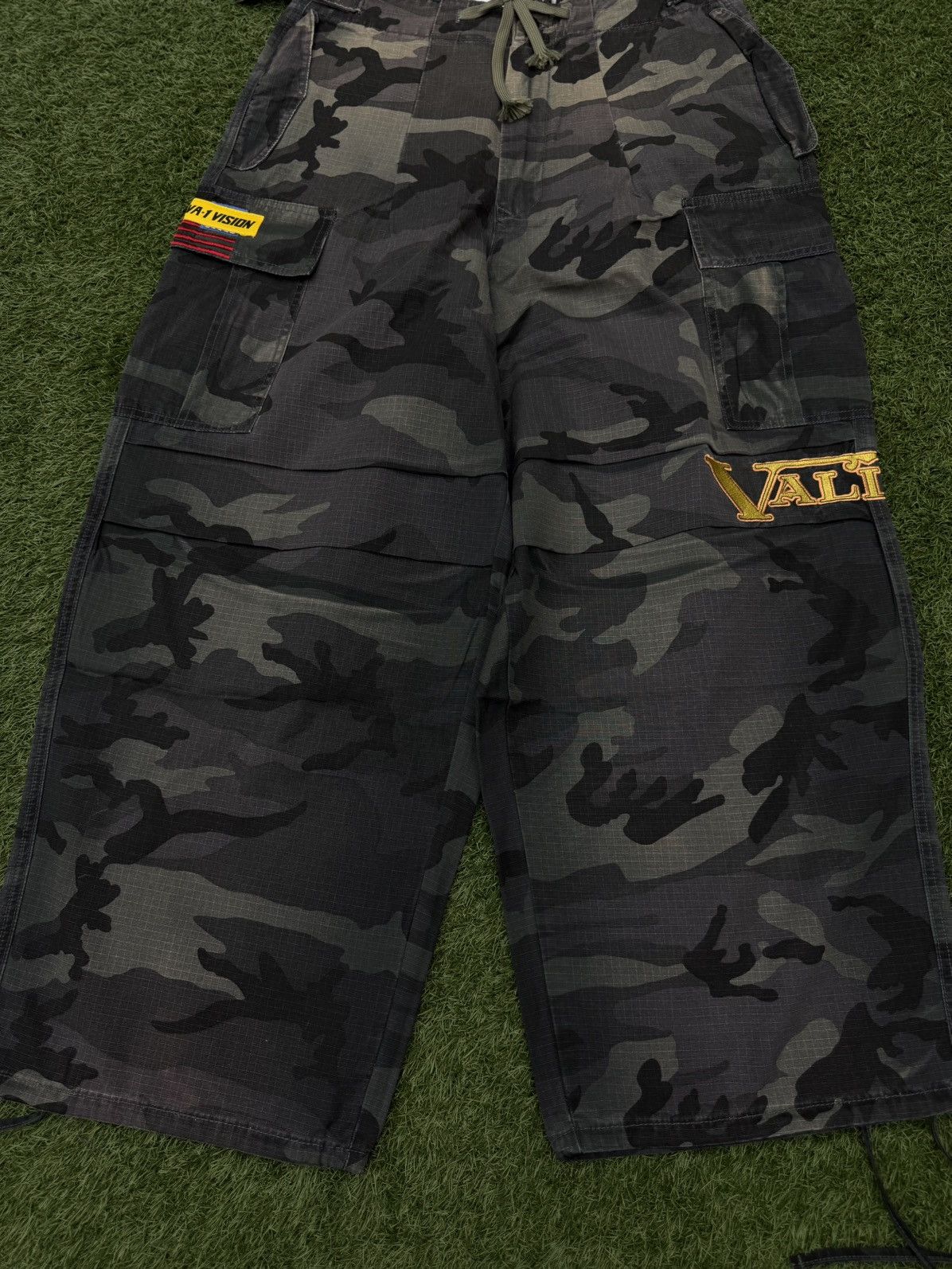 Vale Vale VA-1 Black Camo Cargo Sweatpants Size (32) NEW Size US 32 / EU 48 - 3 Thumbnail