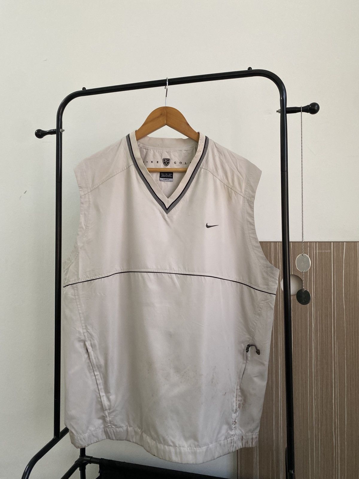 Nike VINTAGE NIKE Golf Light Vest V Neck 🔥(C1) Size US XL / EU 56 / 4 - 5 Thumbnail