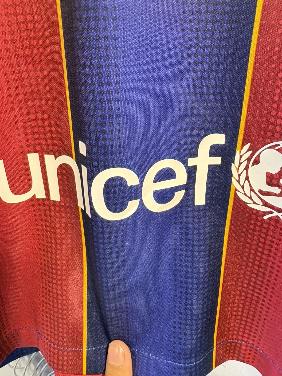 Nike 2020 FC Barcelona Home Kit MESSI 10 Size US S / EU 44-46 / 1 - 12 Thumbnail