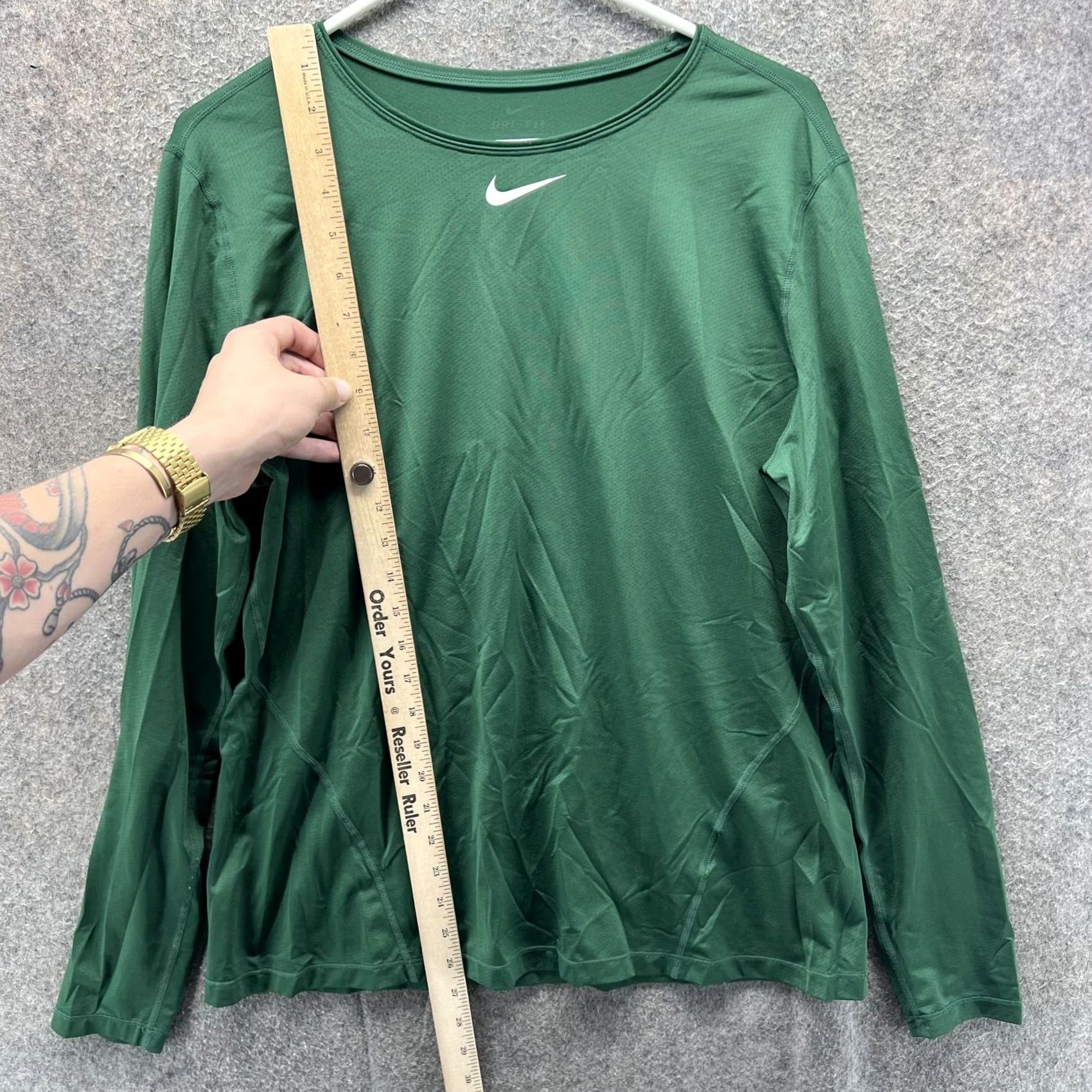 Nike Nike Dri-FIT Shirt Mens XL Green Long Sleeve Athletic Running Workout Top Size US XL / EU 56 / 4 - 6 Thumbnail