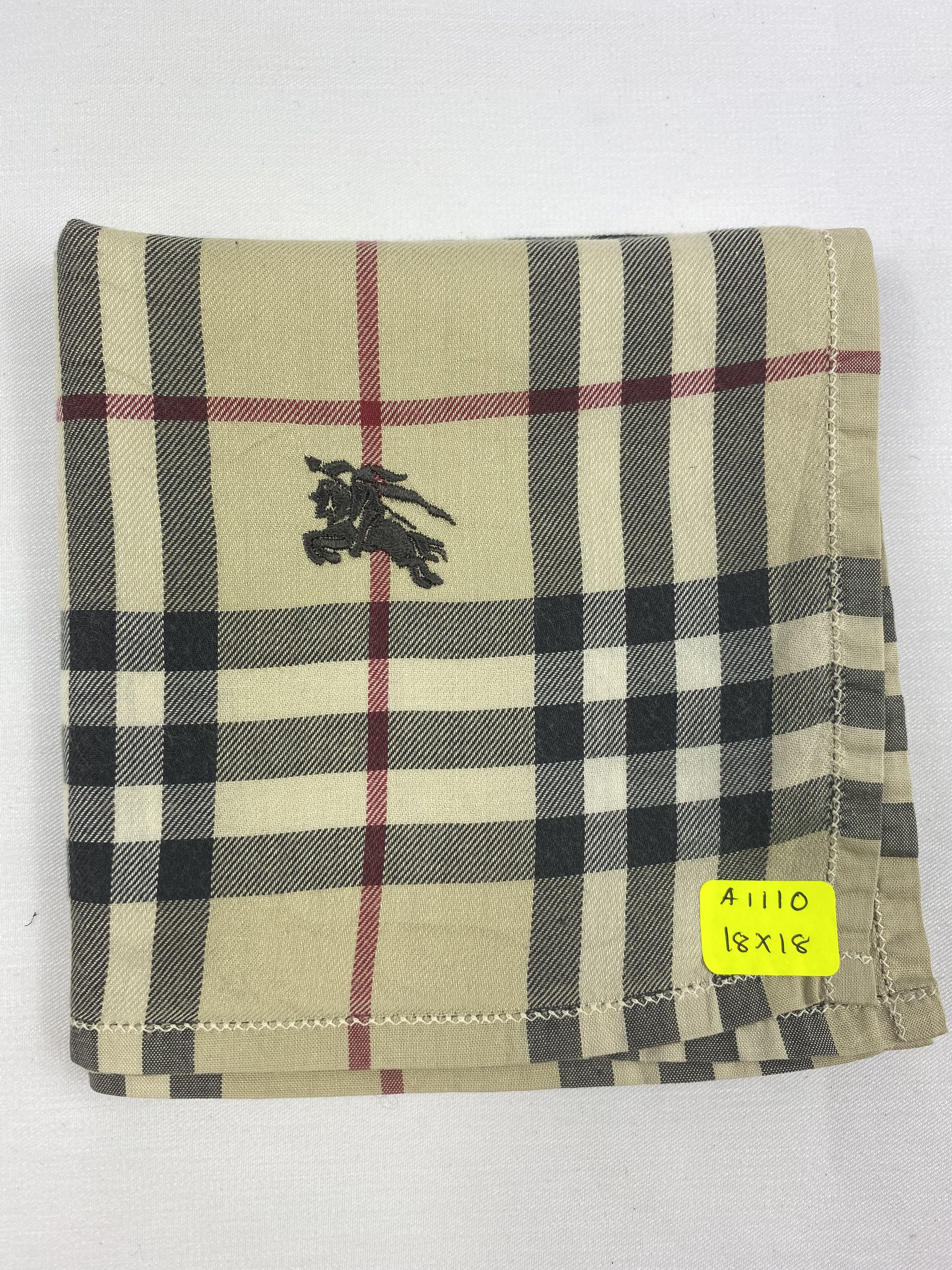 Burberry Burberry Handkerchief / Bandana / Neckerchief Size ONE SIZE - 6 Thumbnail