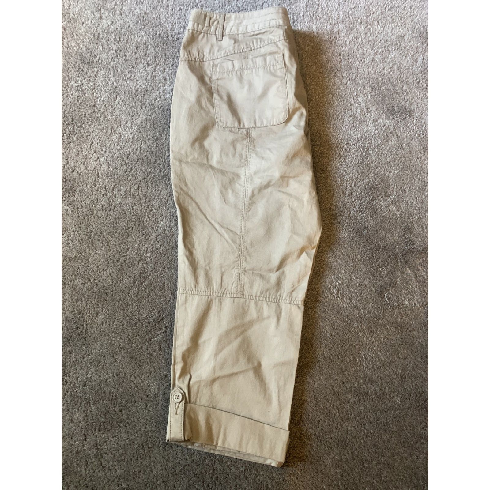 Old Navy OLD NAVY Womens 100% Cotton Khaki Capris Crop Pants Size 6 Regular Inseam 20in Pockets Crop Flat Front Beige Shorts Pants Size 28" / US 6 / IT 42 - 7 Thumbnail