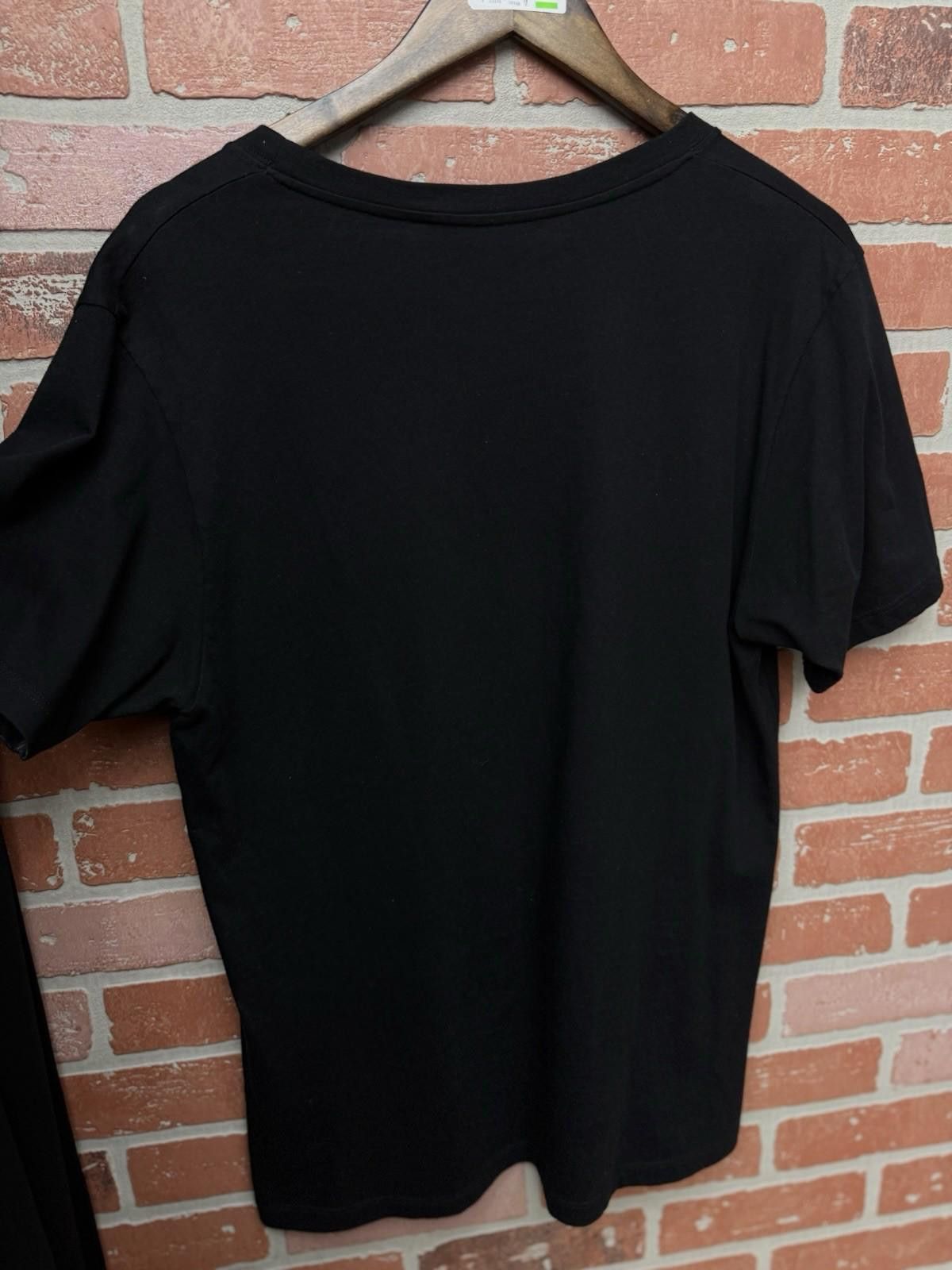 Gucci Gucci Black White Logo T-Shirt Small Pre Owned Ripped Tags Size US S / EU 44-46 / 1 - 7 Thumbnail
