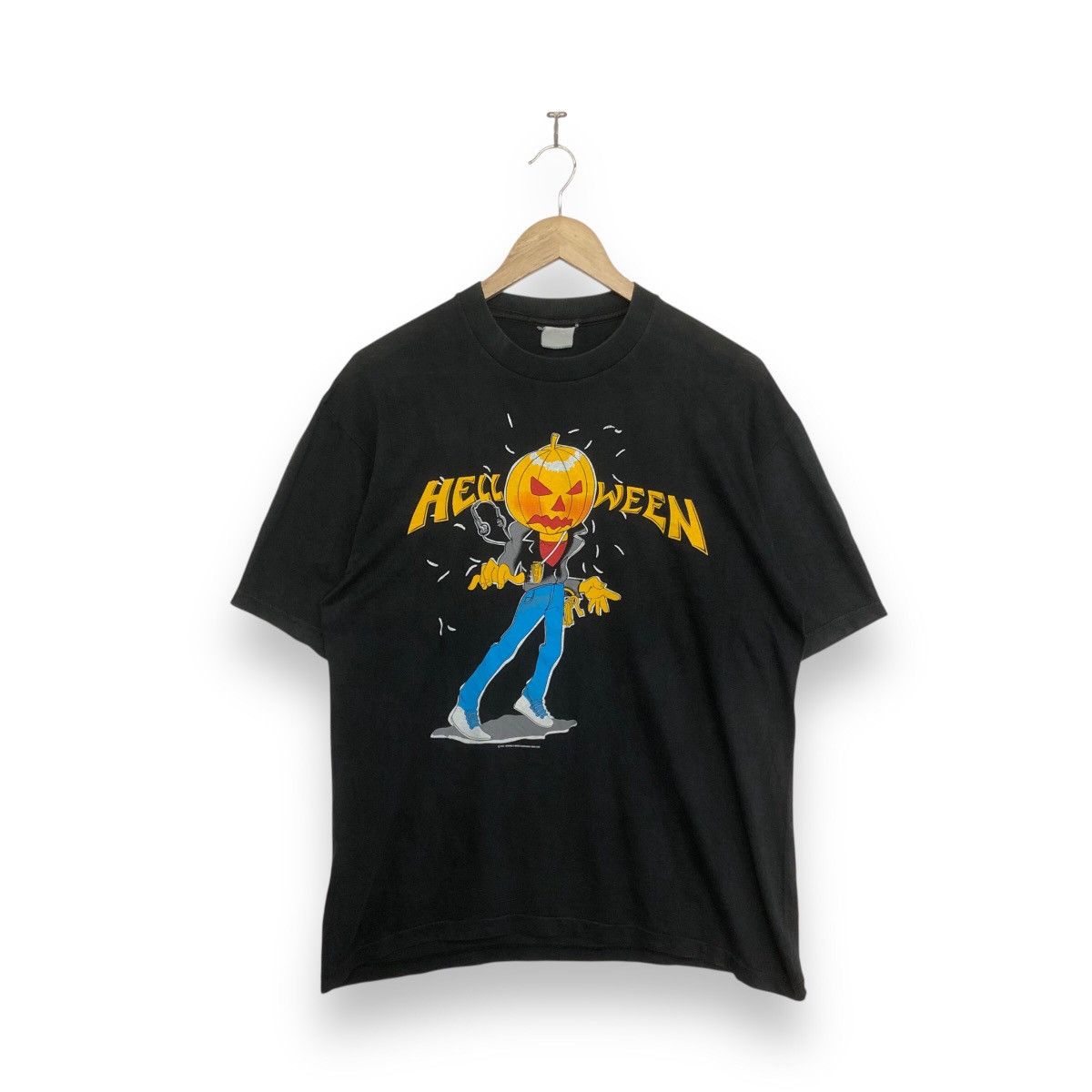 Band Tees HELLOWEEN 1987 VINTAGE BAND TOUR TSHIRT Size US M / EU 48-50 / 2 - 1 Thumbnail