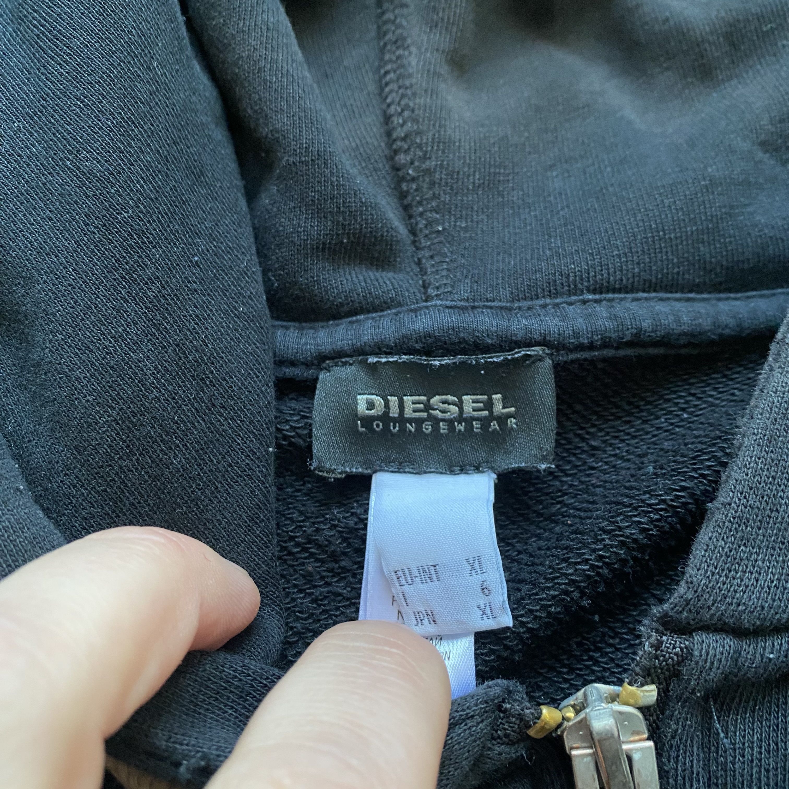Diesel Vintage Diesel Black Zip Hoodie Y2K Logo Avant-garde Size US XL / EU 56 / 4 - 6 Thumbnail
