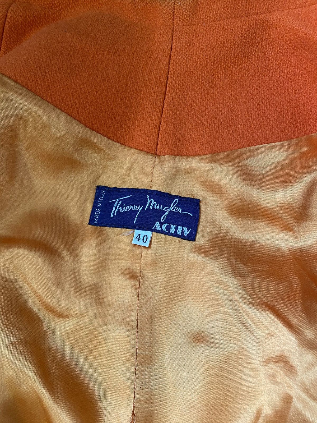 Mugler × Thierry Mugler Rare Thierry Mugler sculptural shape jacket 1991 Size S / US 4 / IT 40 - 4 Thumbnail