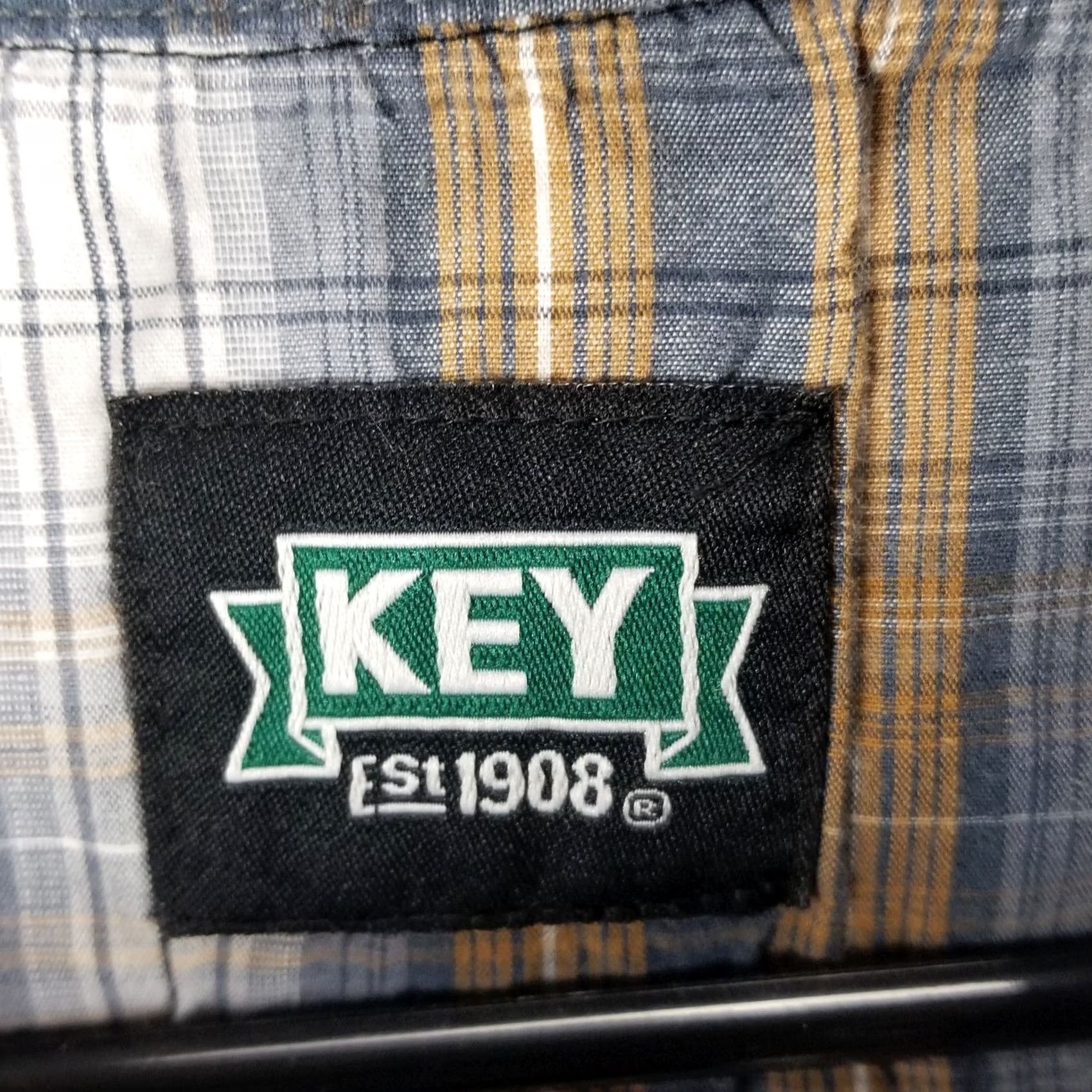 Vintage KEY Workwear Shirt Mens 3XL Blue Gray Brown Plaid Button Up Casual Workwear Shirt Mens 3XL Blue Plaid Button-Up Pocketed 90s Theme Size US XXL / EU 58 / 5 - 2 Thumbnail