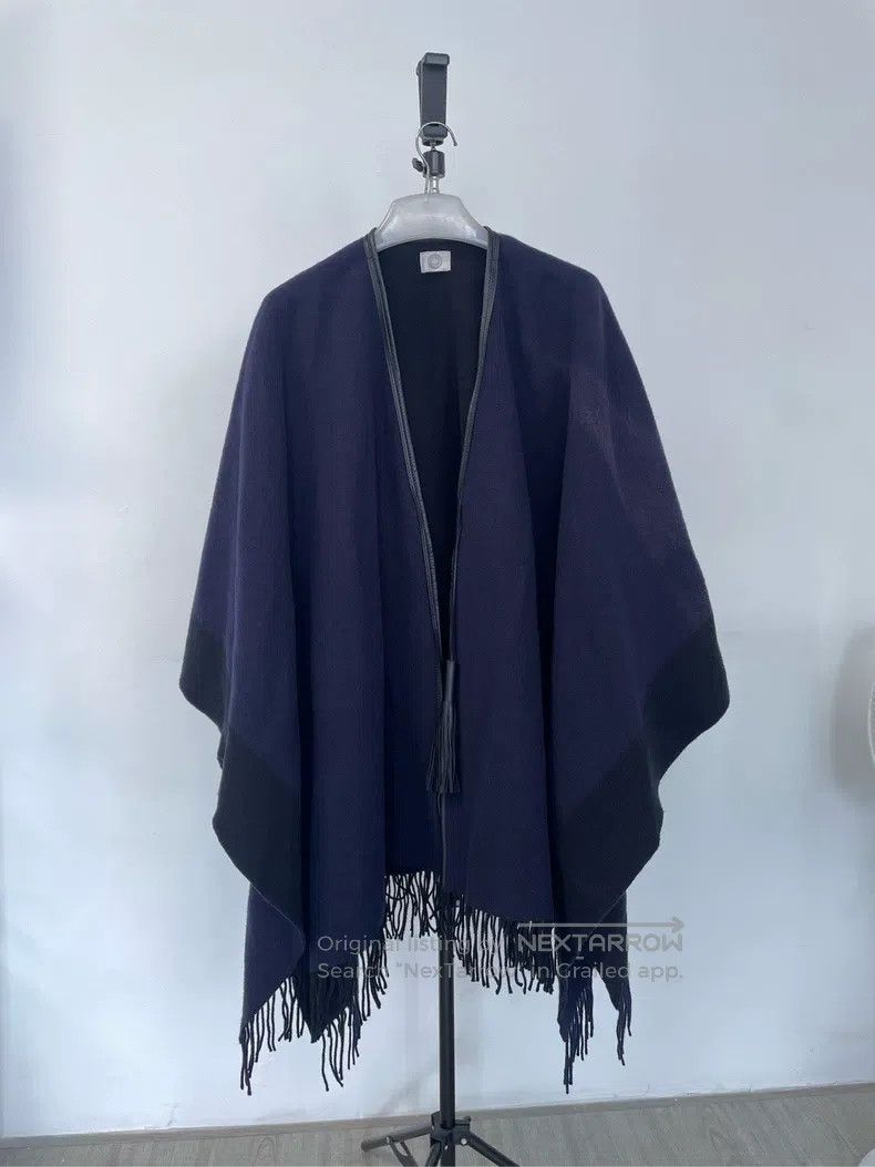 Hermes Hermes Double-sided leather fringed cloak, blue and black Size M / US 6-8 / IT 42-44 - 1 Thumbnail