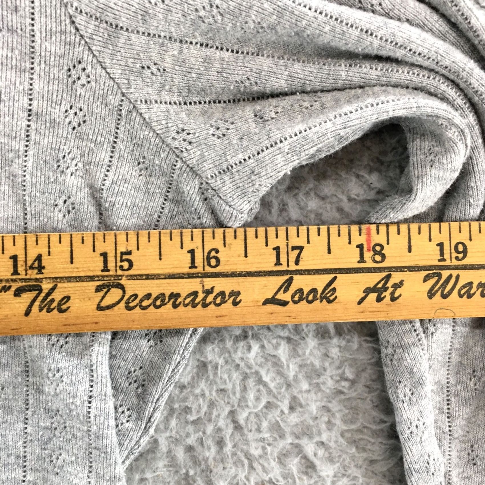 Old Navy Old Navy Pullover Sweater Womens Medium Gray Roundneck Long Sleeve - Knit, Ribbed Eyelet, Cotton Blend, Casual, Regular Fit, Fall/Winter, - Womens Size M / US 6-8 / IT 42-44 - 4 Thumbnail