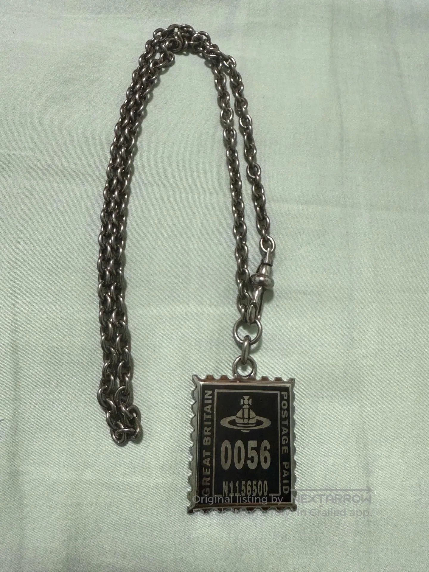 Vintage vintage postage stamp necklace. Size ONE SIZE - 2 Thumbnail