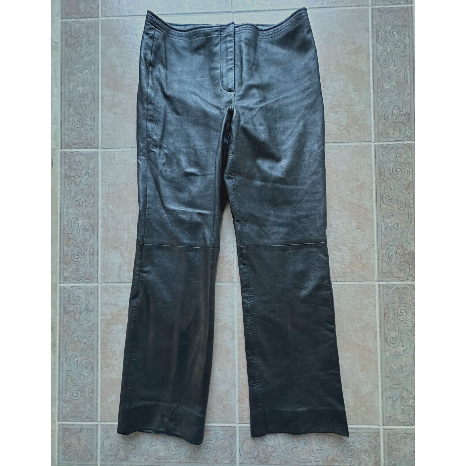 Anne Klein AK Anne Klein Leather Black pants Women size 10 Size 32" / US 10 / IT 46 - 1 Thumbnail