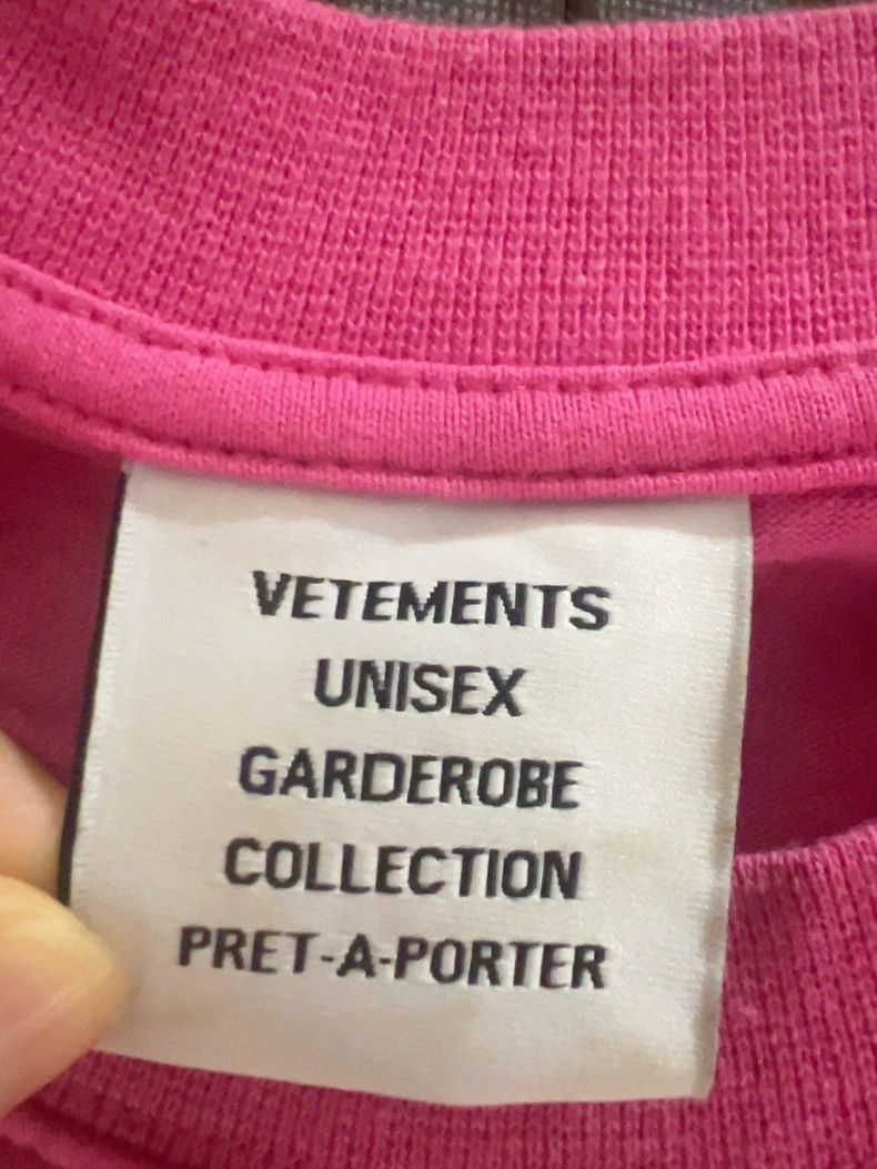 Vetements Vetements Pink limited edition short-sleeve T-shirt, long Size US XS / EU 42 / 0 - 3 Thumbnail