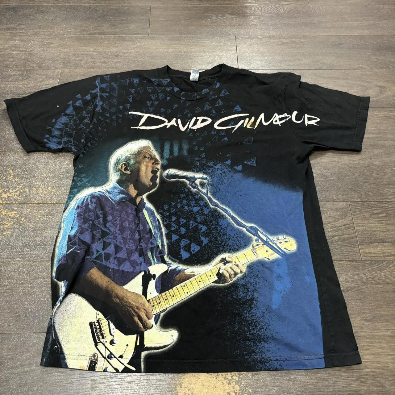 Designer David Gilmour All Over Print Tour T Shirt L Size US L / EU 52-54 / 3 - 2 Thumbnail