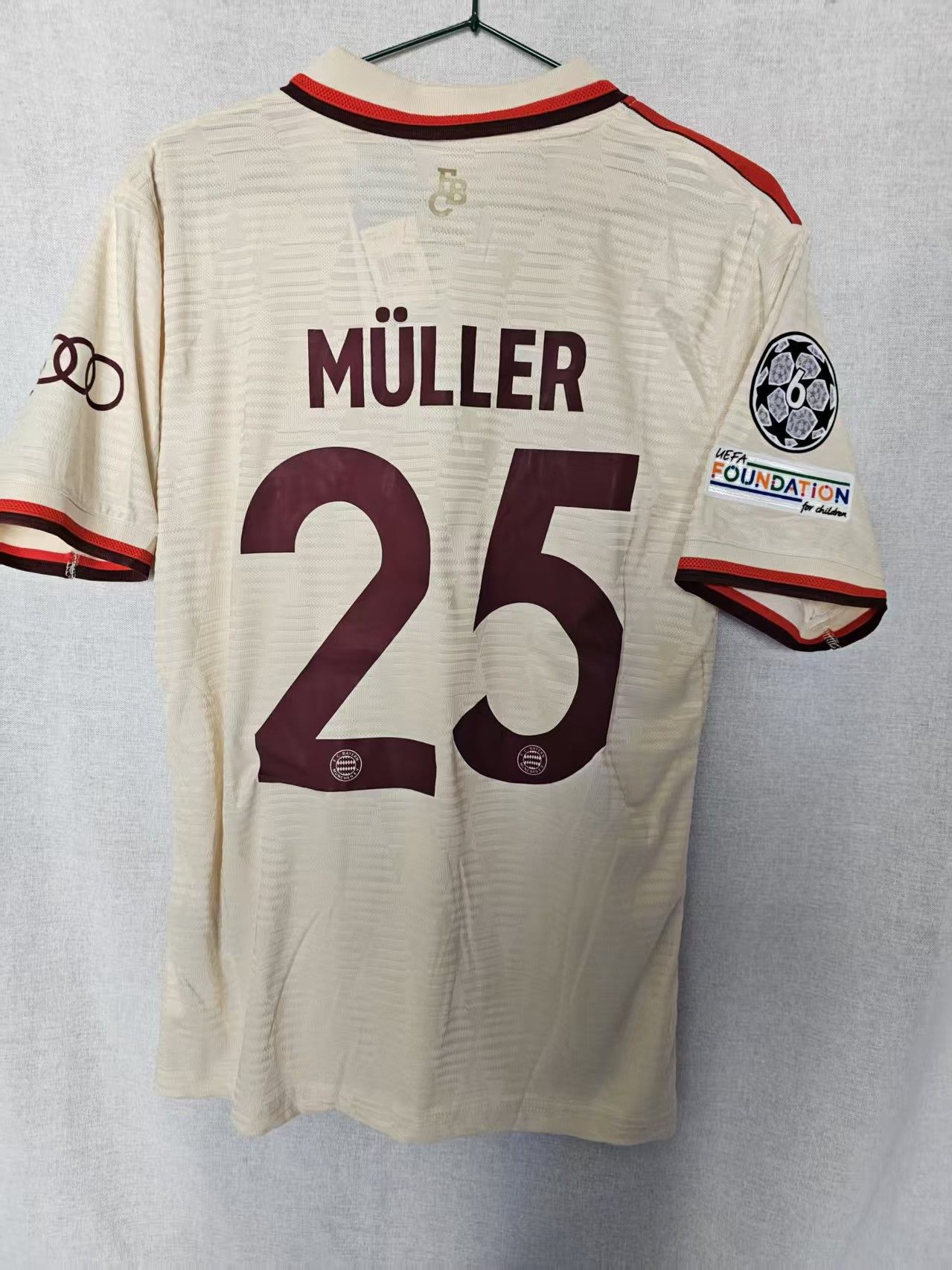 Other 2025 Bayern Munich 25 thomas muller Jersey Size US XL / EU 56 / 4 - 1 Thumbnail