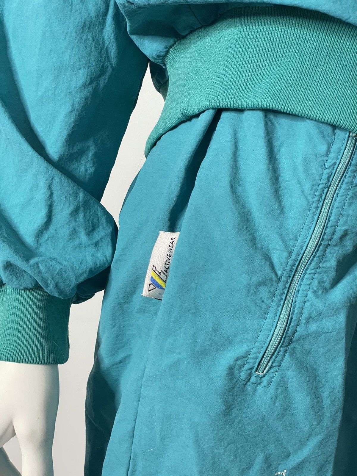 Vintage Vintage plain turquoise tracksuits street wear y2k Size 32" / US 10 / IT 46 - 7 Thumbnail
