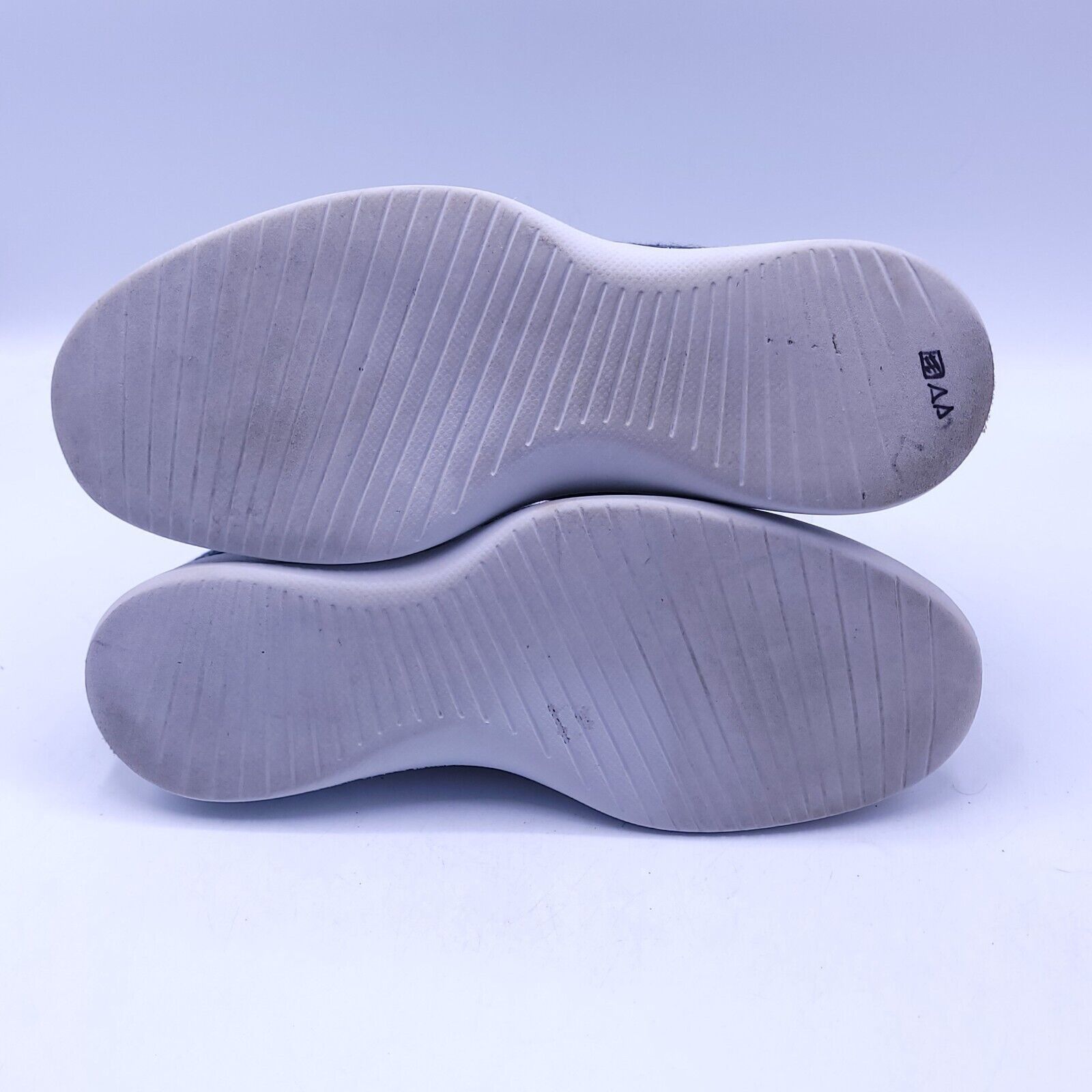 Allbirds Allbirds Wool Runner Athletic Shoe Womens Size 8 Gray Size US 8 / IT 38 - 7 Thumbnail