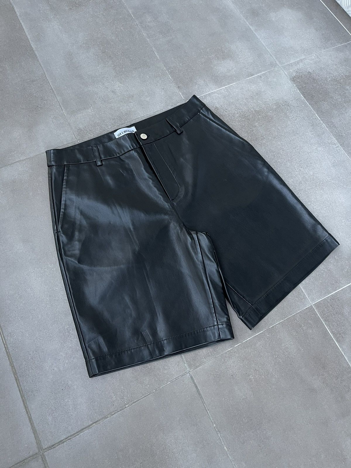 Han Kjobenhavn !DS! SS22 Han Kjobenhavn Black Suit Wide Leg Shorts Size US 32 / EU 48 - 9 Thumbnail