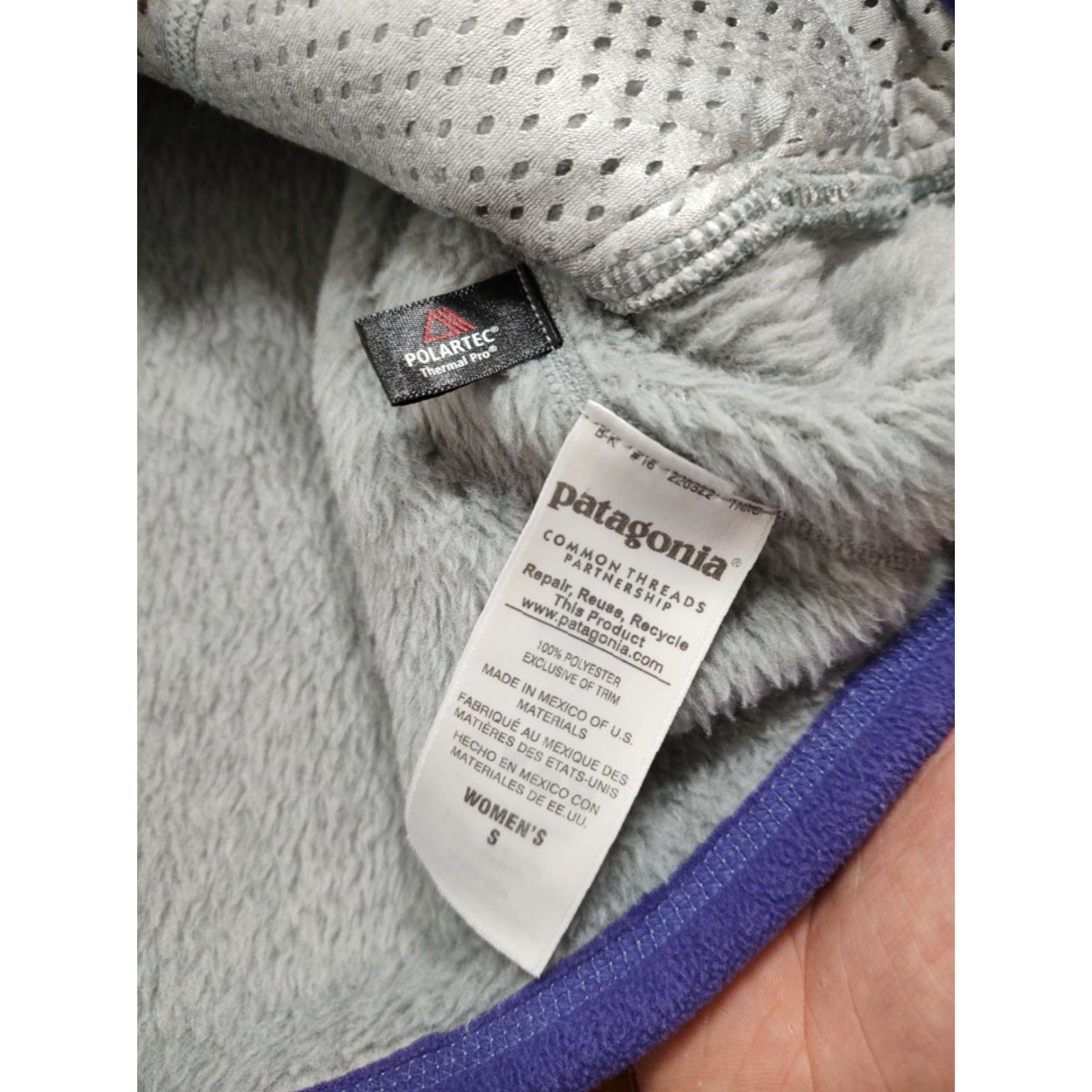 Patagonia Patagonia Sweater Womens Small Snap T Fleece Soft Gray Purple Re-Tool Size S / US 4 / IT 40 - 4 Thumbnail