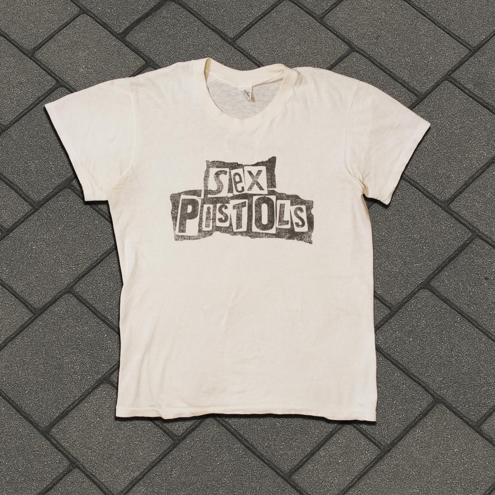 Vintage 80’s Sex Pistols Logo Tee Size US S / EU 44-46 / 1 - 1 Thumbnail