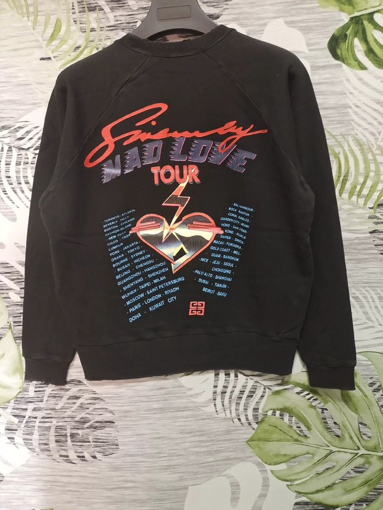 Givenchy Givenchy Lightning pattern hoodie with a hole at the colla Size US S / EU 44-46 / 1 - 2 Thumbnail