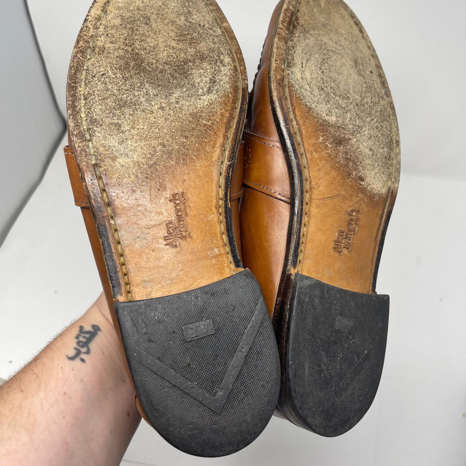 Allen Edmonds Allen Edmonds Waterville Mens Brown Tassel Loafers Shoe 10.5 Size US 10.5 / EU 43-44 - 8 Thumbnail