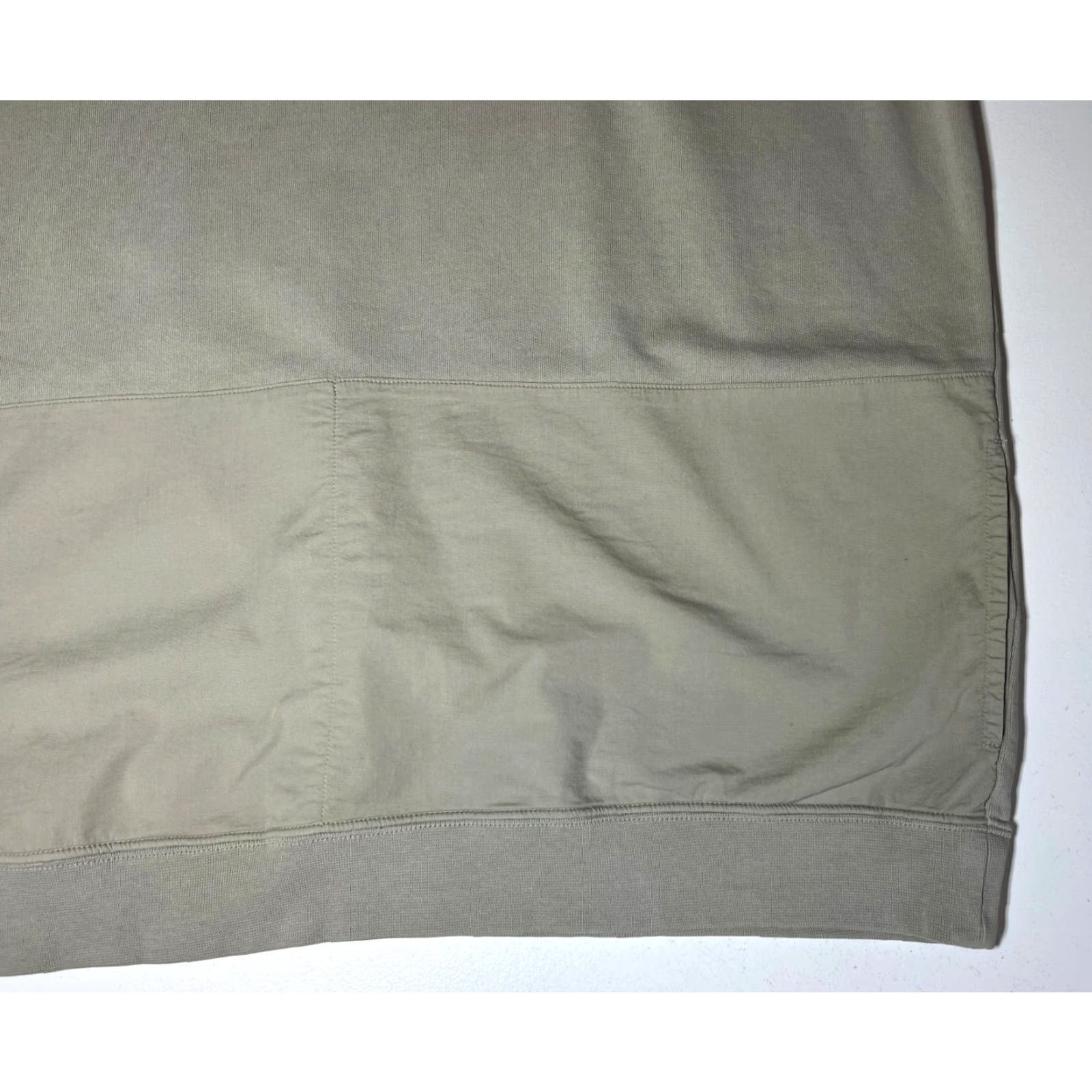 destin Kestin Men’s Heavyweight Cotton T-Shirt with Bottom Pockets XL Gray Shirt Mens XL Cotton Pocket T-Shirt City Designer Size US XL / EU 56 / 4 - 6 Thumbnail