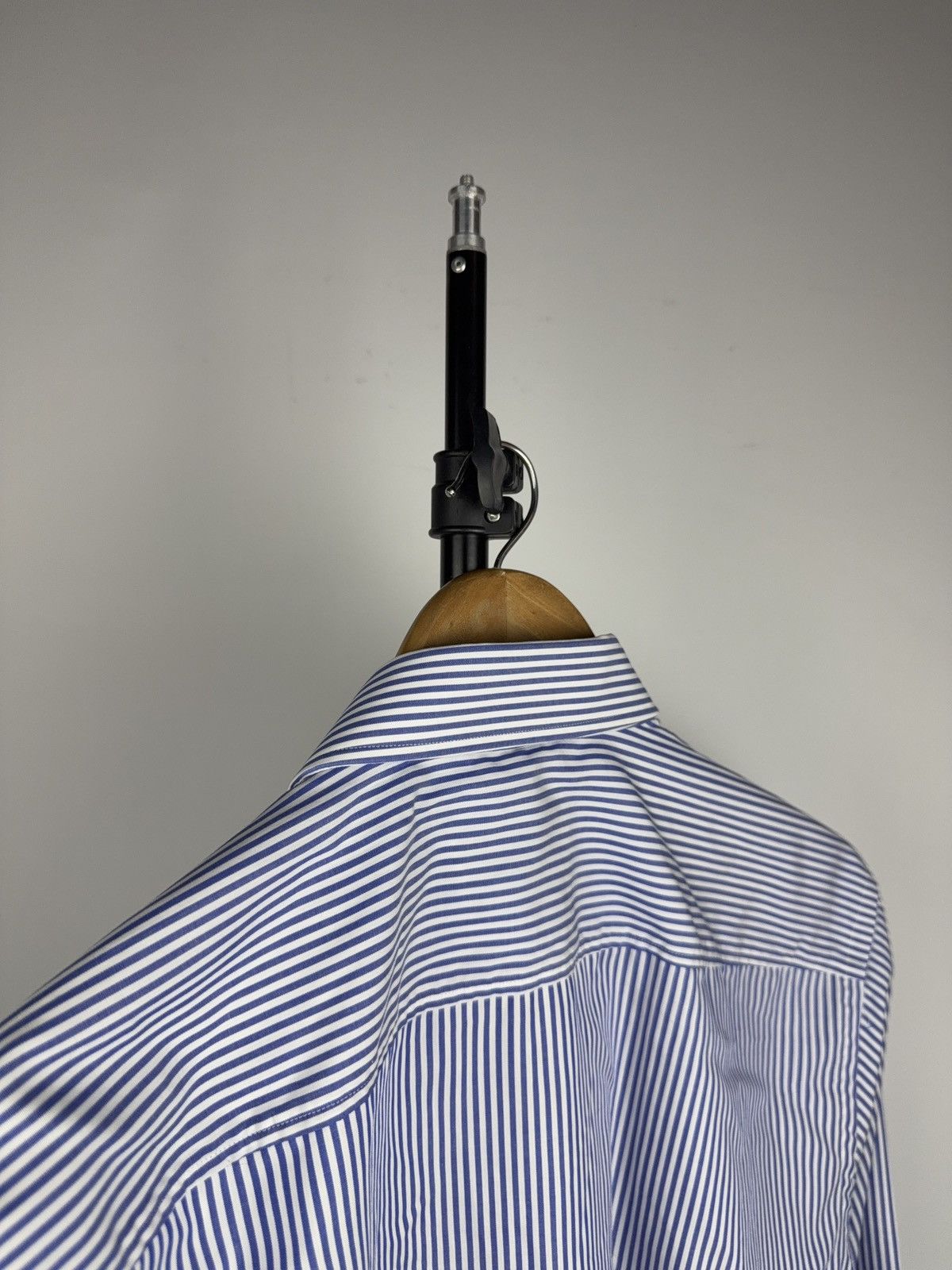 Hugo Boss Luxury 00s Hugo Boss Striped Shirt Blue Slim Fit 42 16.5 L Size US L / EU 52-54 / 3 - 7 Thumbnail