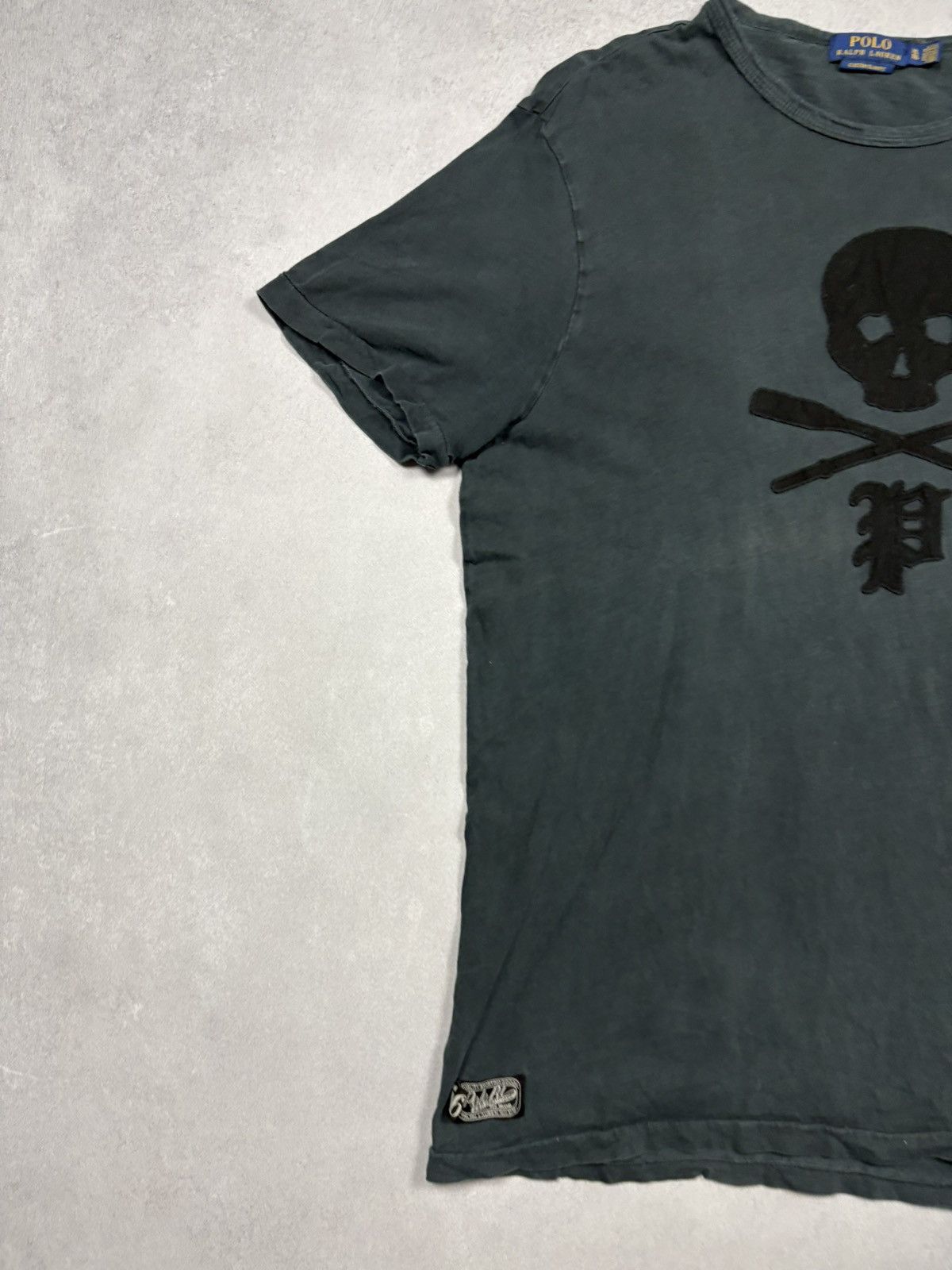 Polo Ralph Lauren Polo Ralph Lauren Avant Garde Skull Crossed Bats Y2K Tee XL Size US XL / EU 56 / 4 - 4 Thumbnail