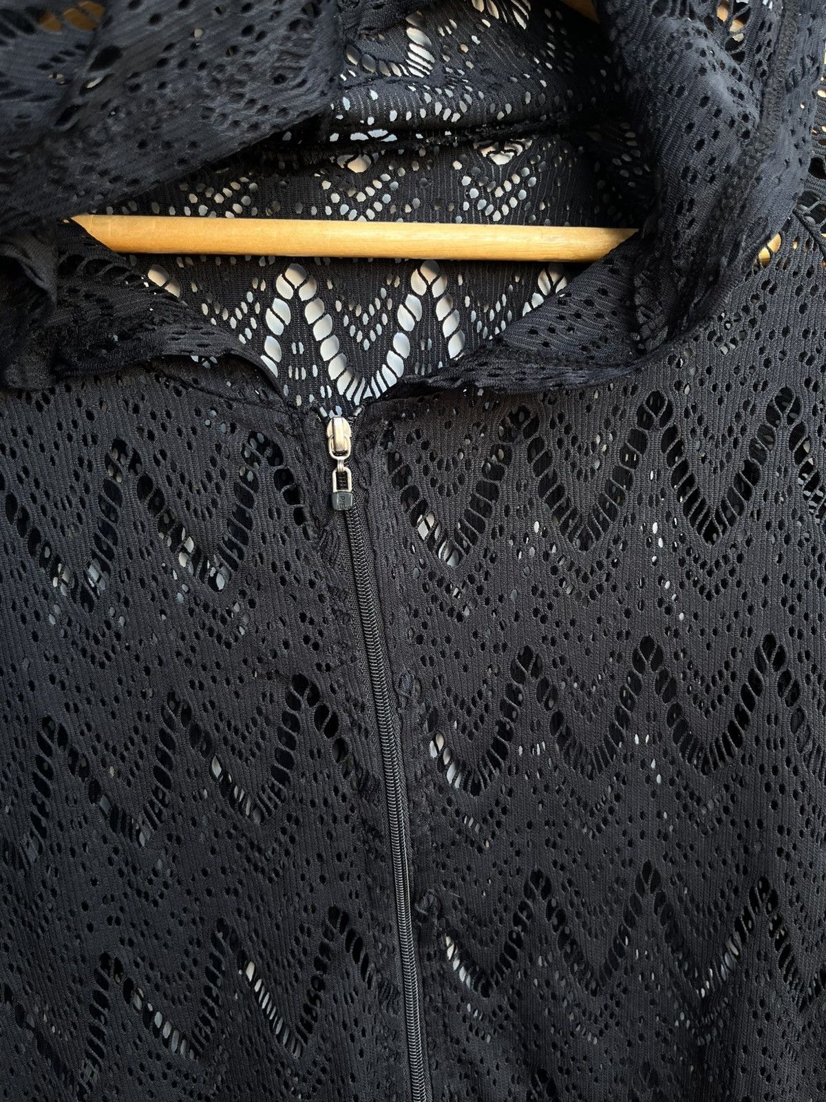 20471120 Vintage Pierre Cardin Mesh Top Ziperhodie Gohtic Punk Y2K Size US S / EU 44-46 / 1 - 6 Thumbnail