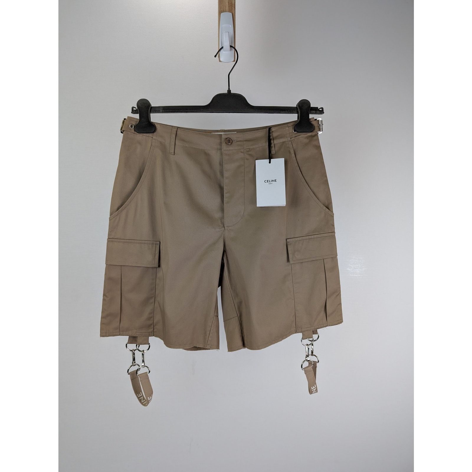Celine o1rshd1 Shorts With Celine Strap in Beige Size US 32 / EU 48 - 1 Thumbnail