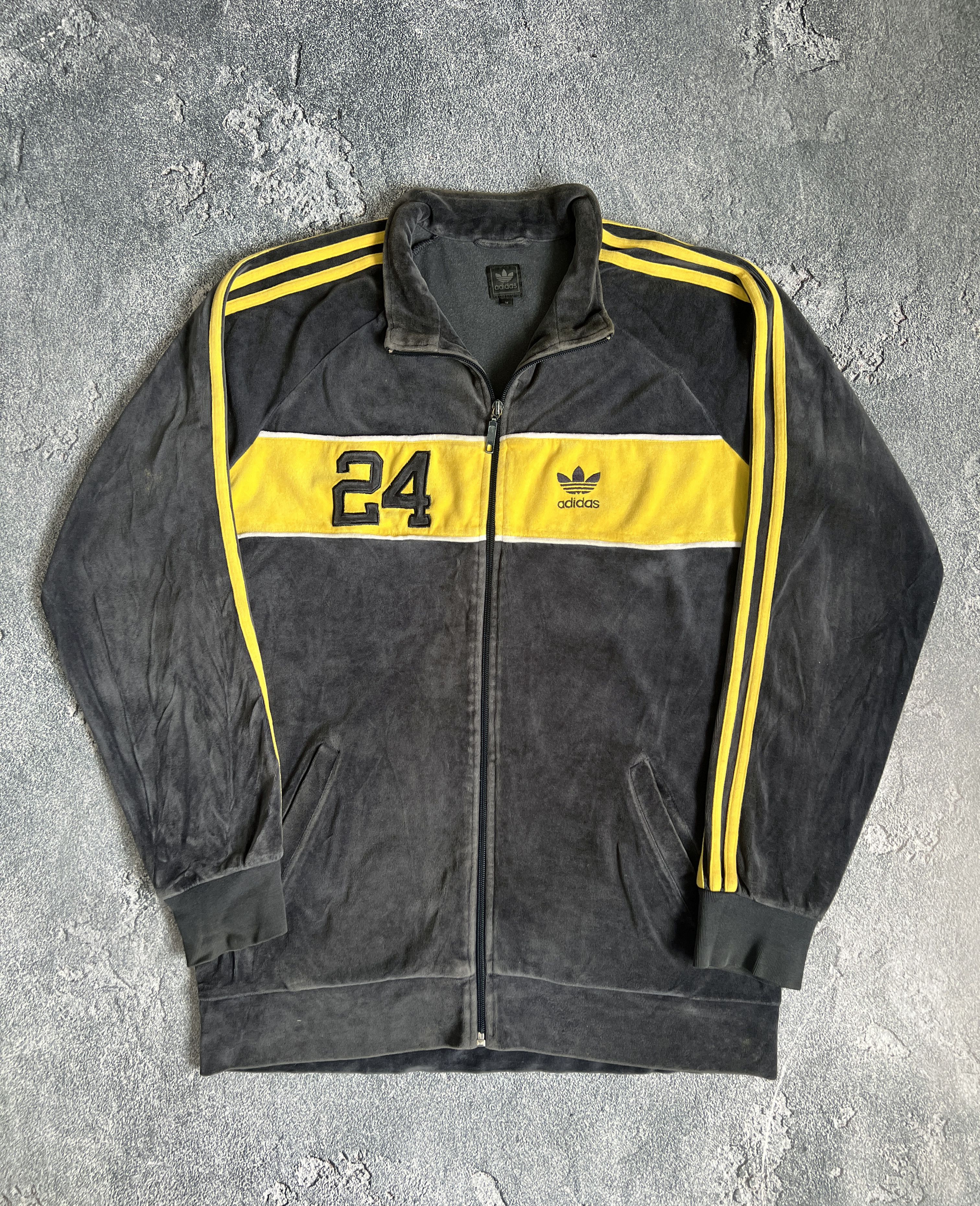 Adidas Vintage ADidas track jacket velvet 24 yellow y2k zip Size US M / EU 48-50 / 2 - 7 Thumbnail